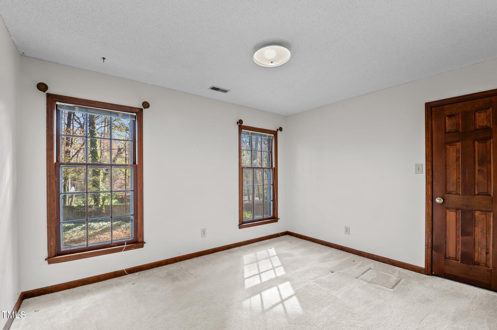 8404 Sleepy Creek Drive