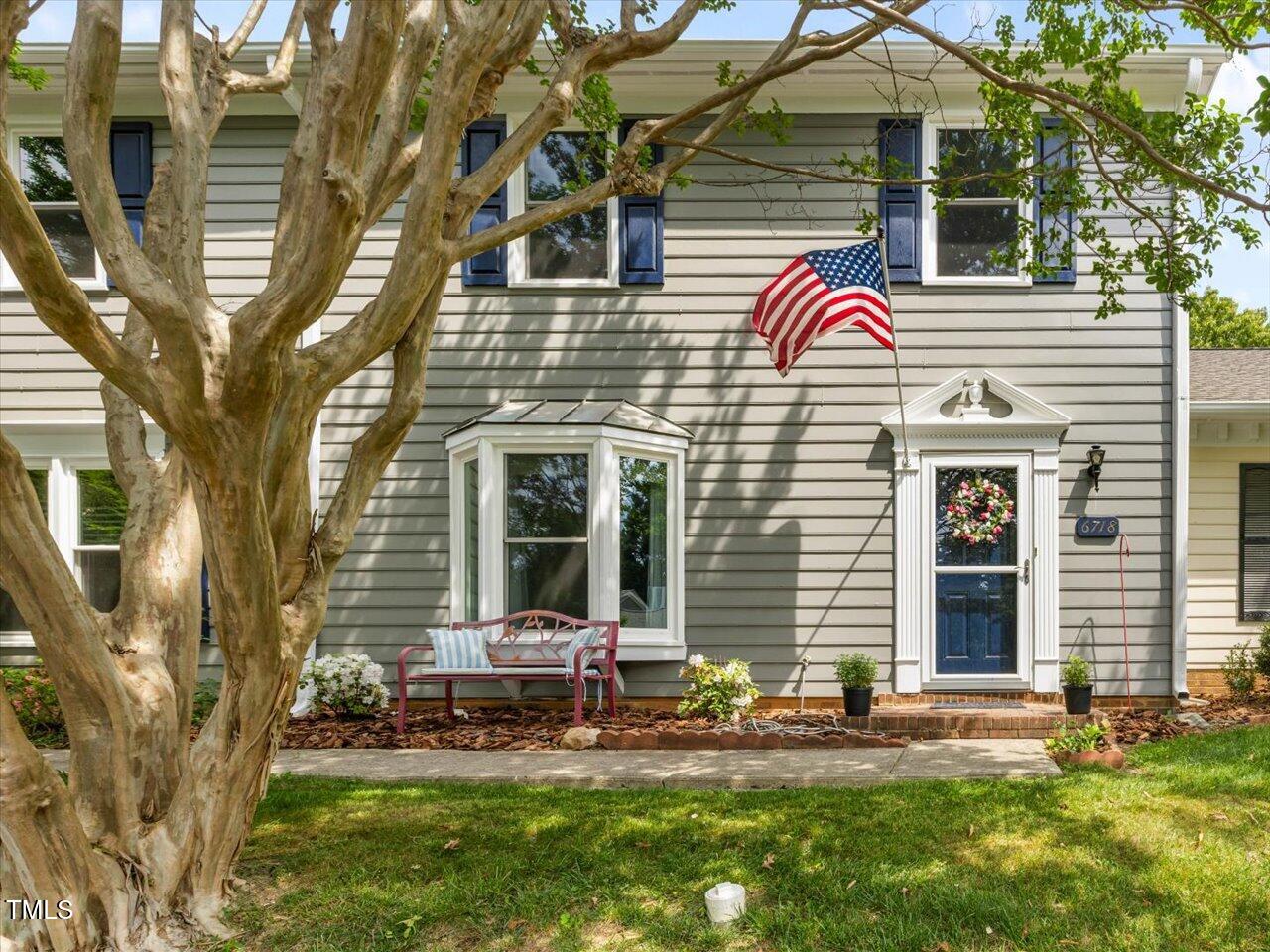 6718 Twin Tree Court