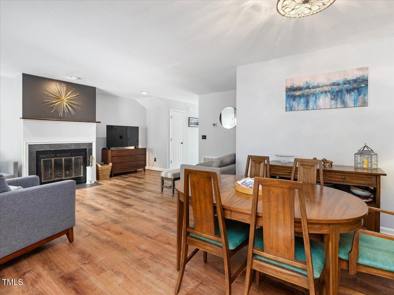 6718 Twin Tree Court