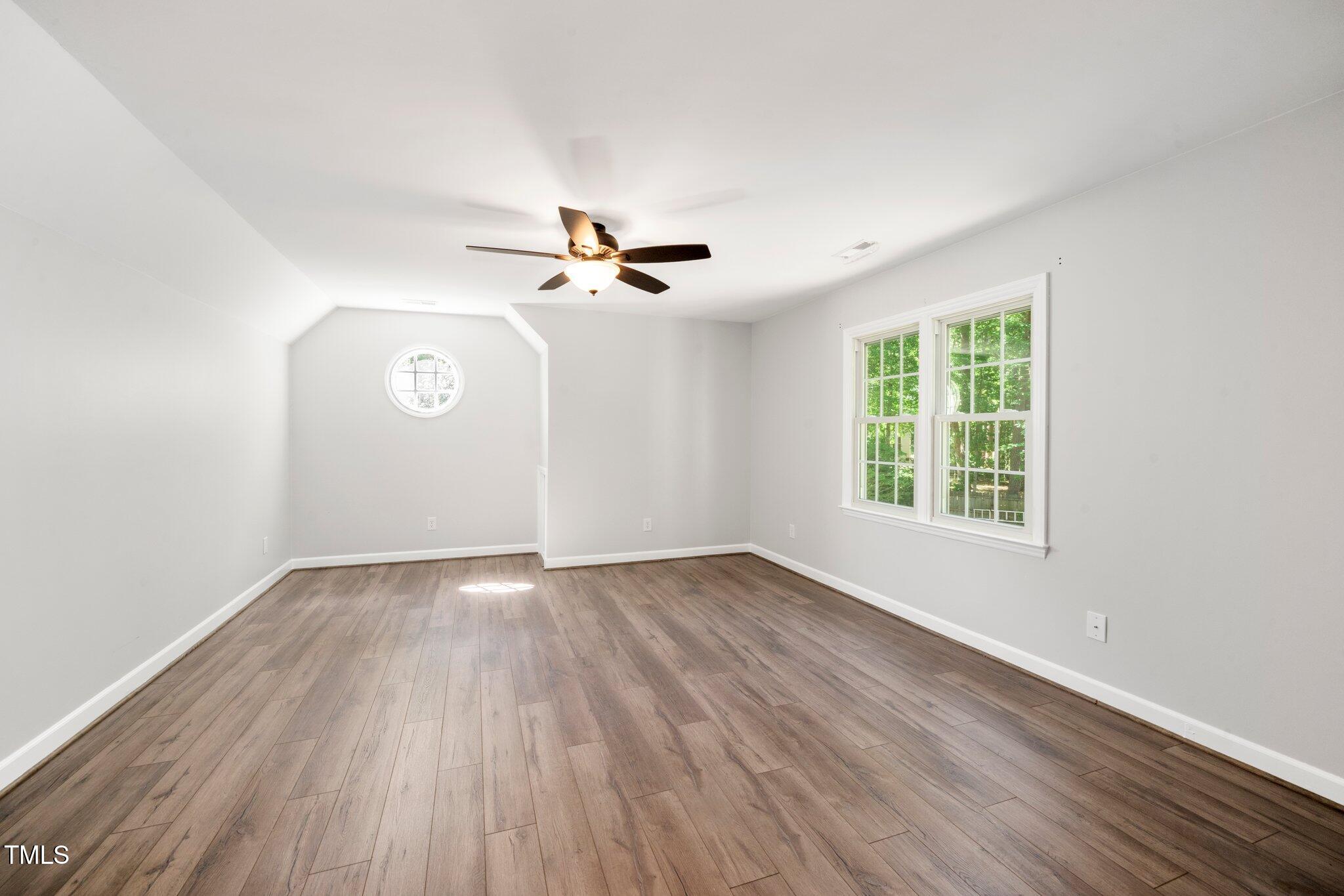 104 Ludstone Court