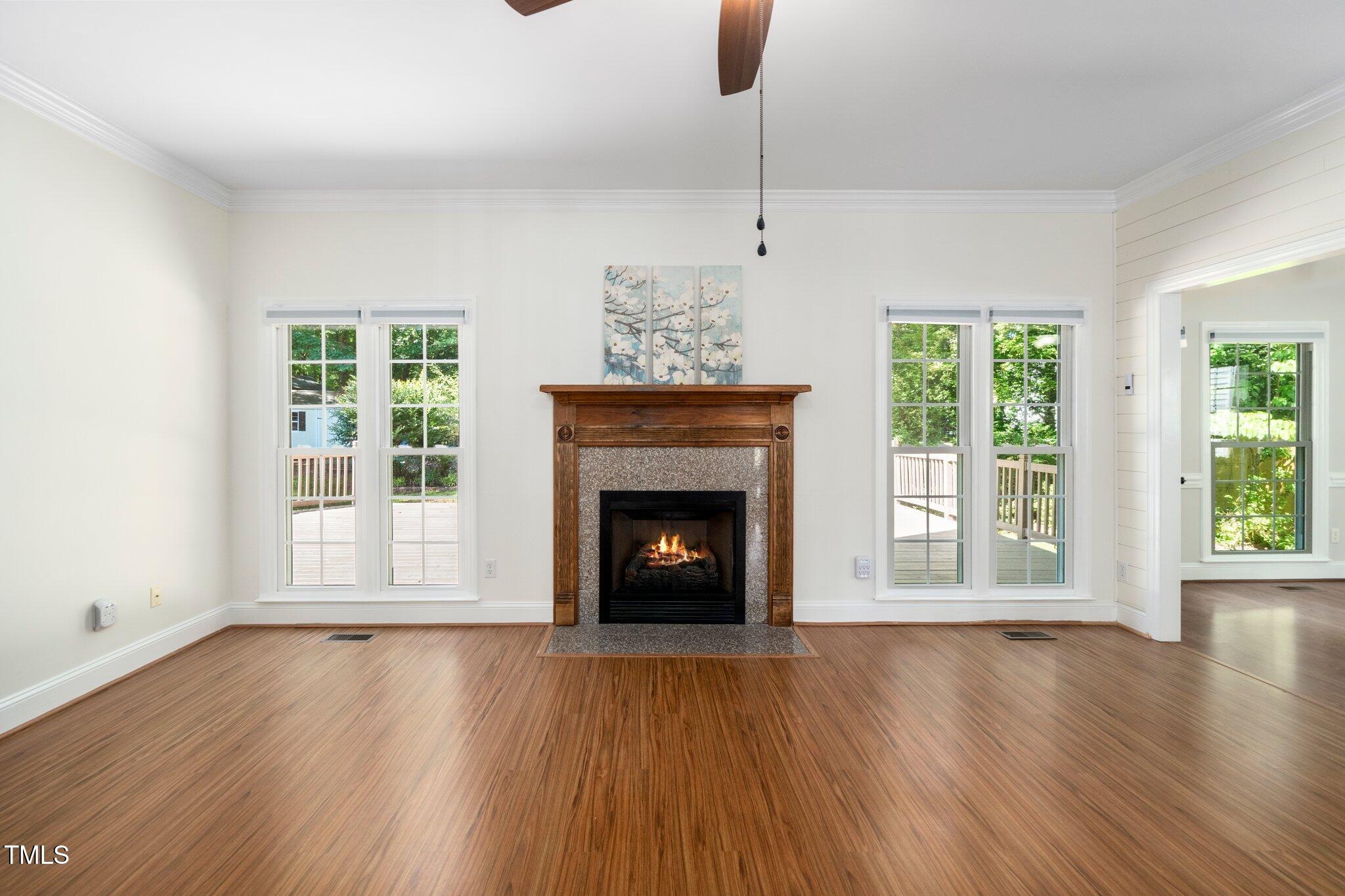 104 Ludstone Court