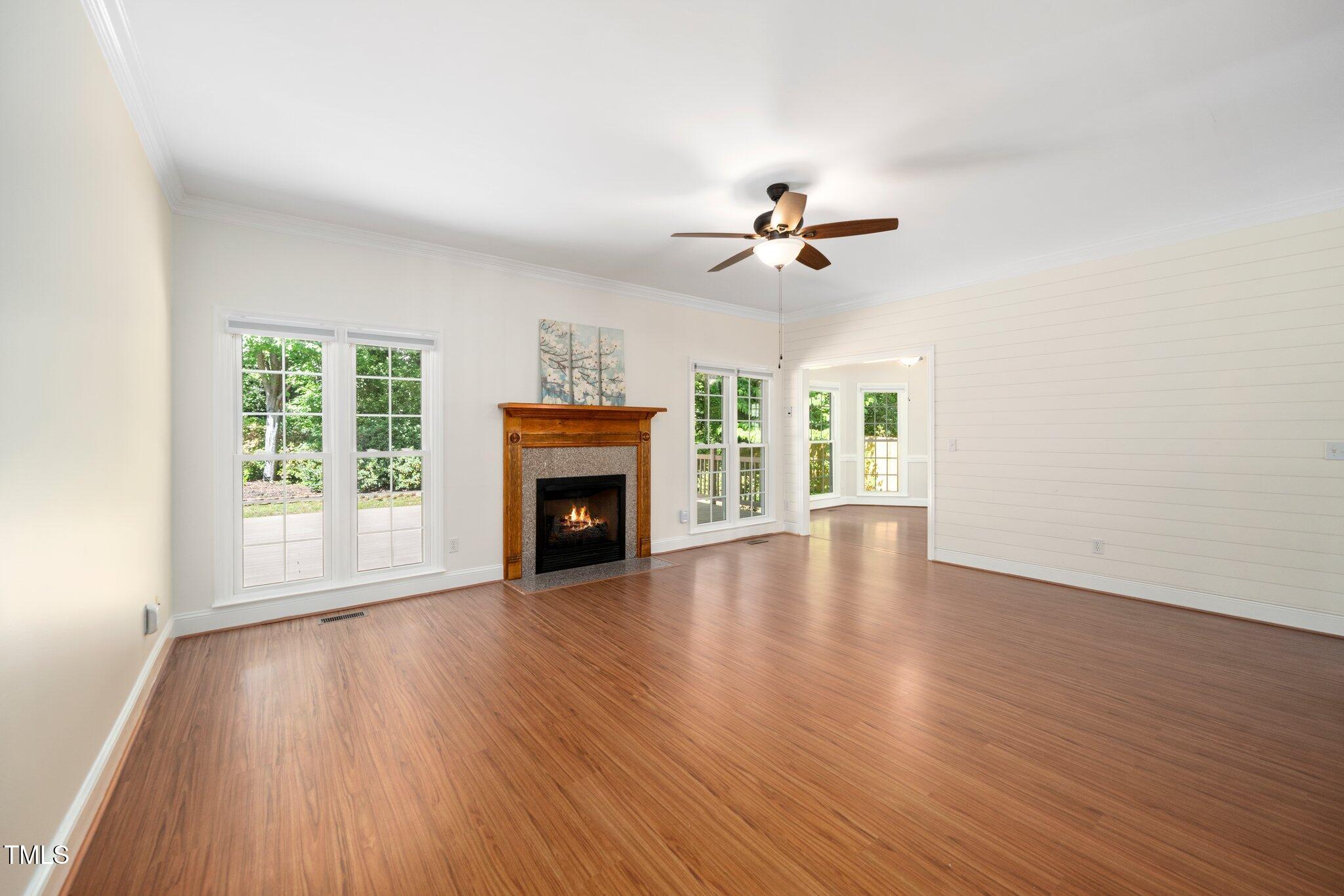 104 Ludstone Court