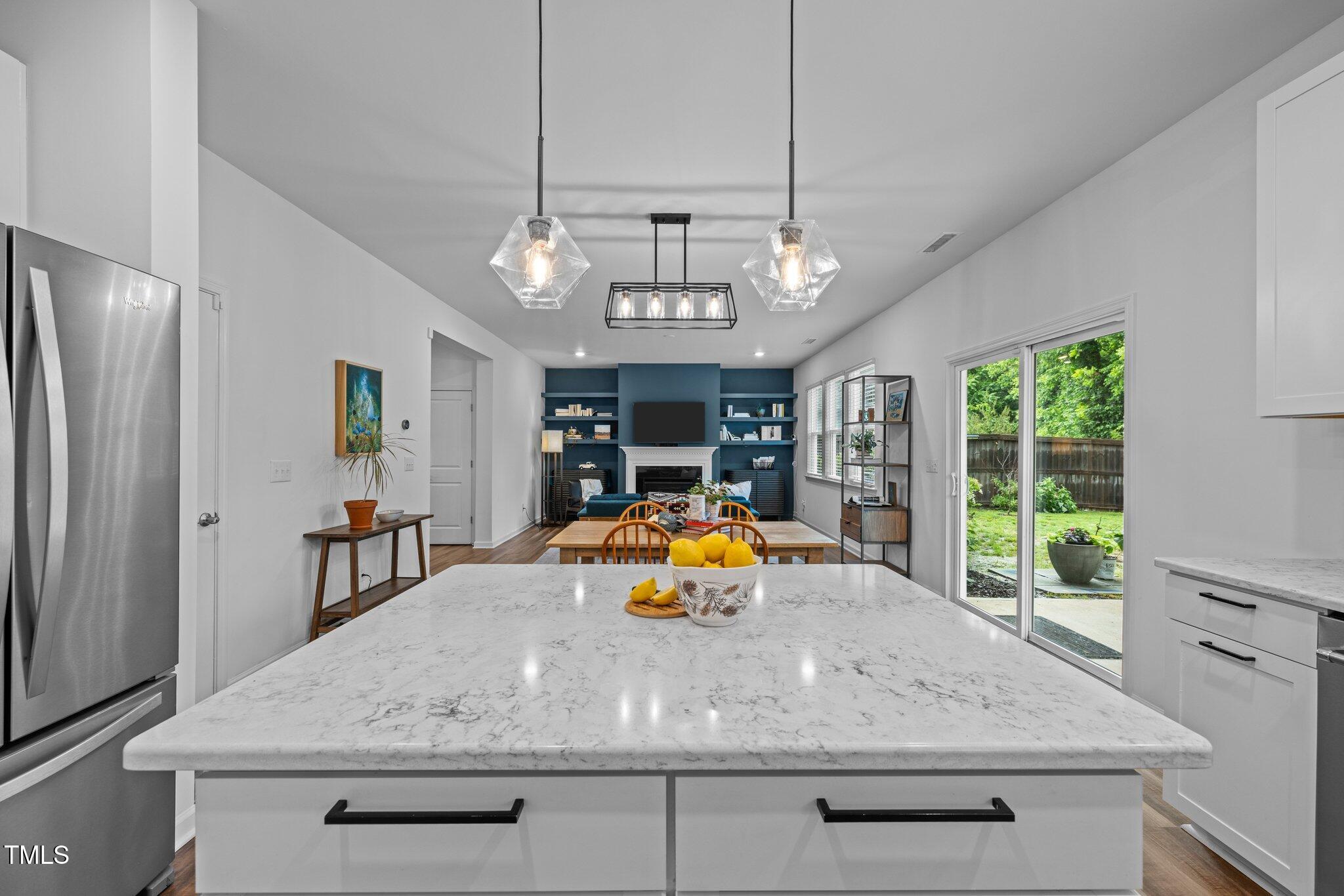 1064 Kafka Drive