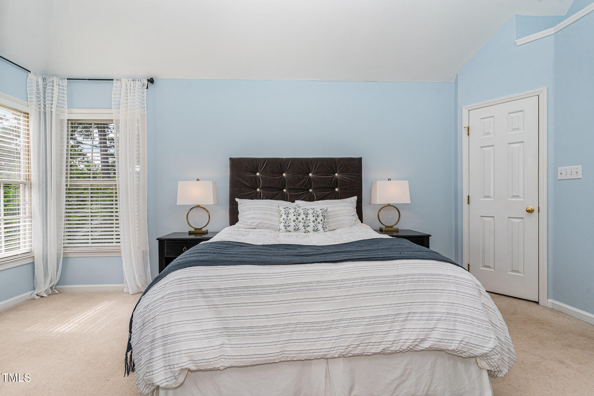 209 Woodstar Drive