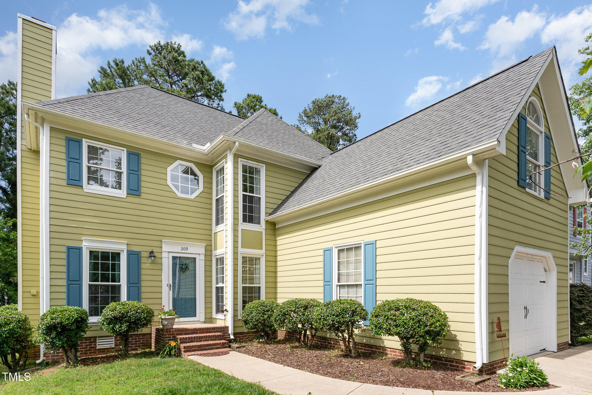 209 Woodstar Drive