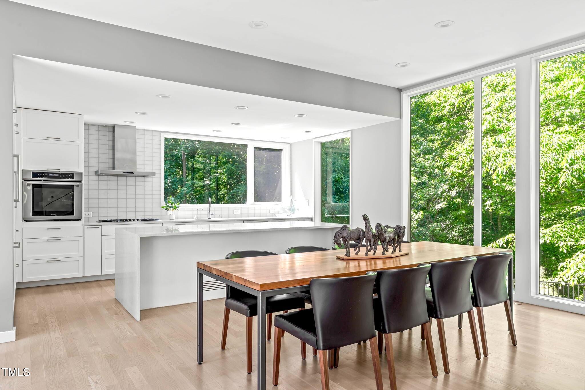 9021 Albatross Court