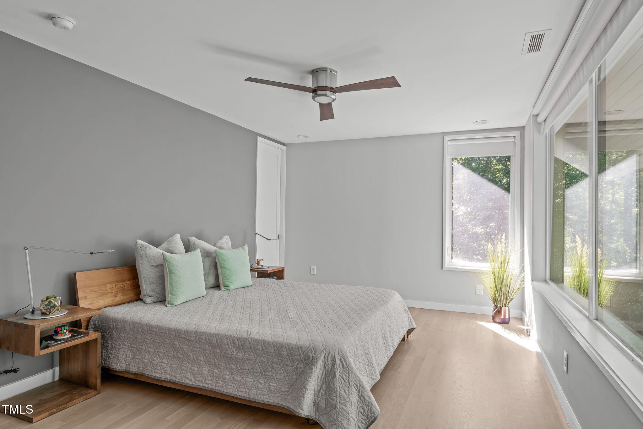 9021 Albatross Court