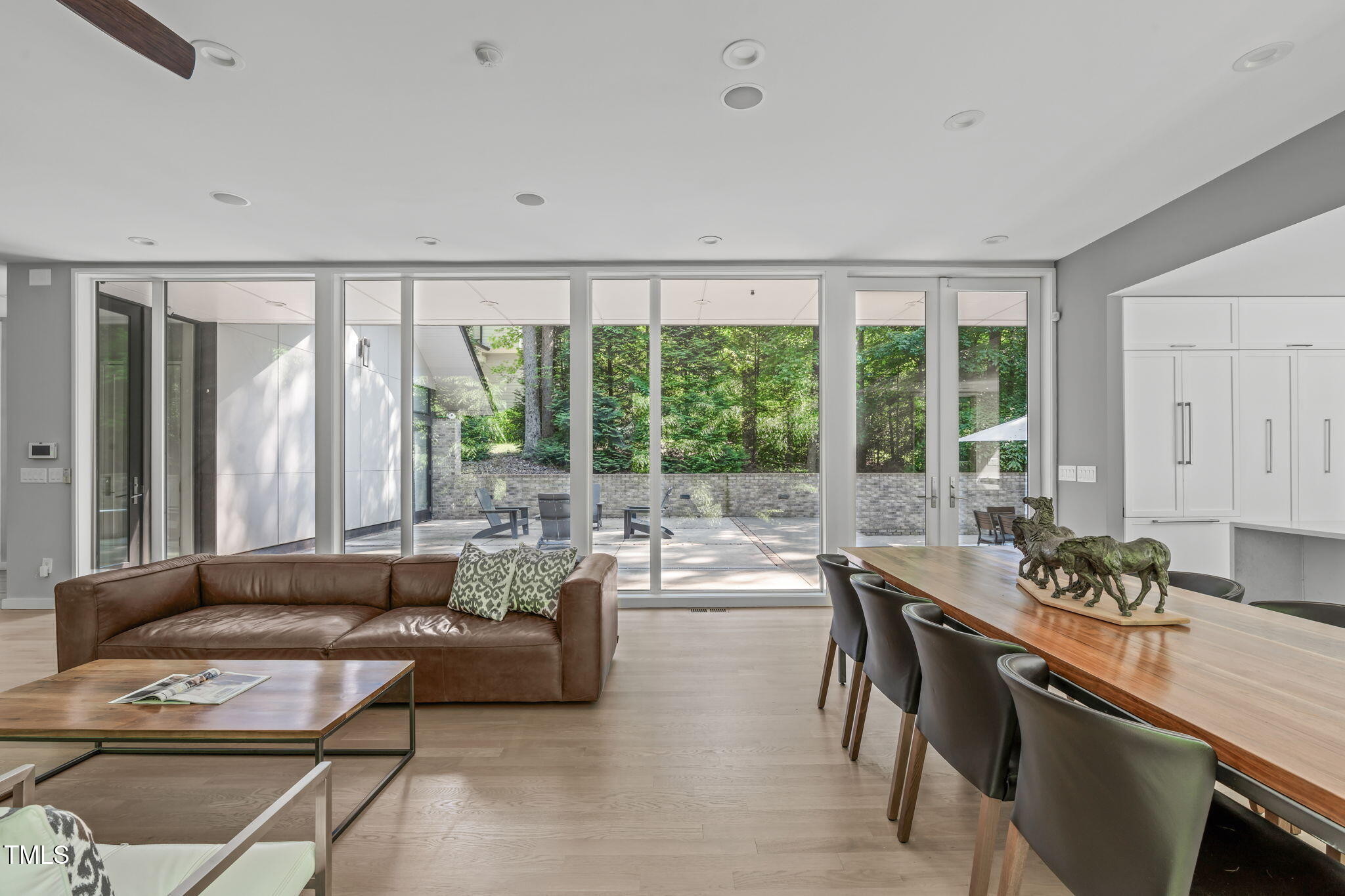9021 Albatross Court