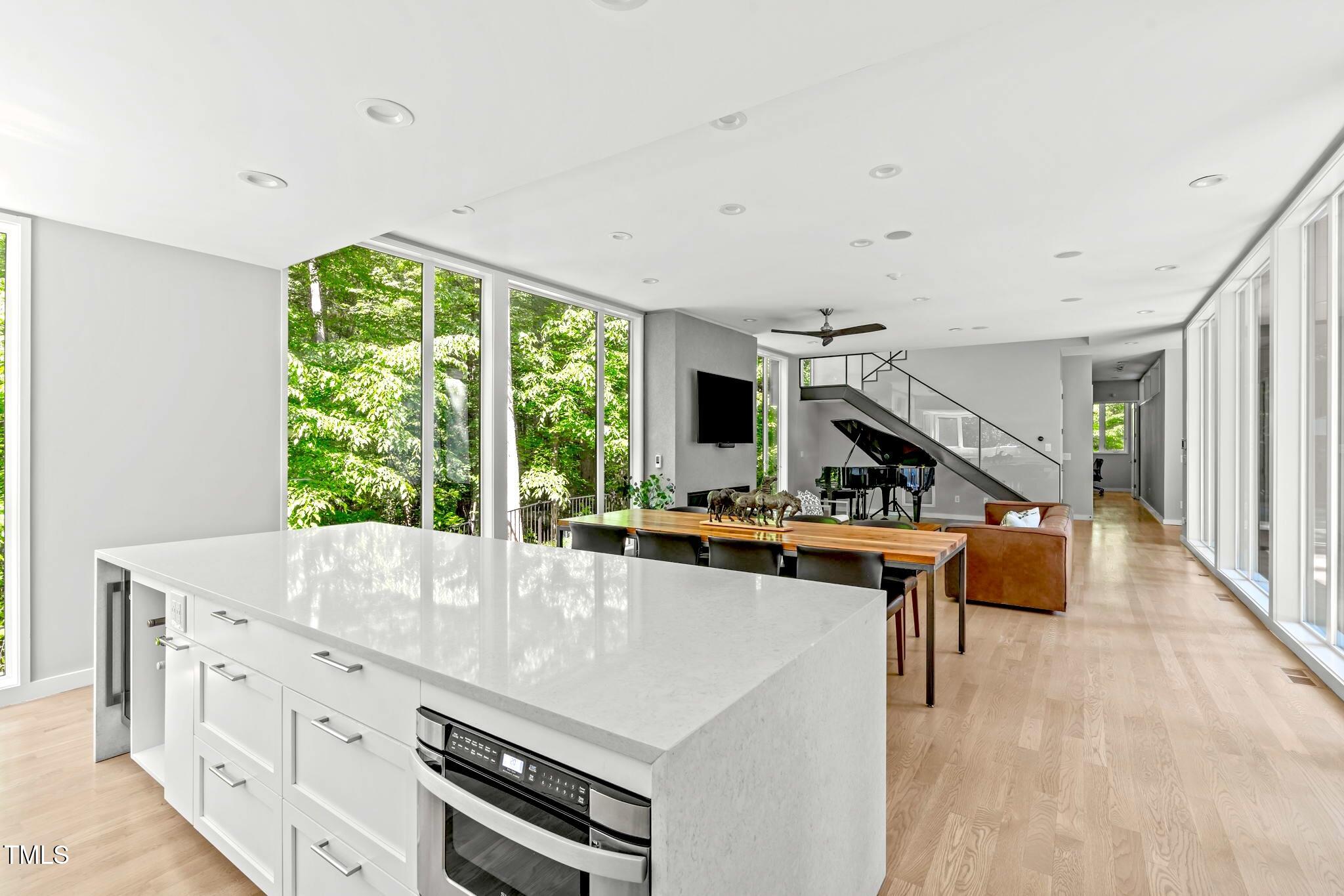 9021 Albatross Court