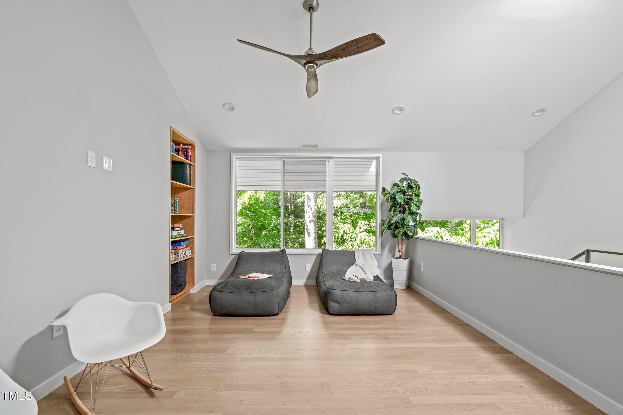 9021 Albatross Court