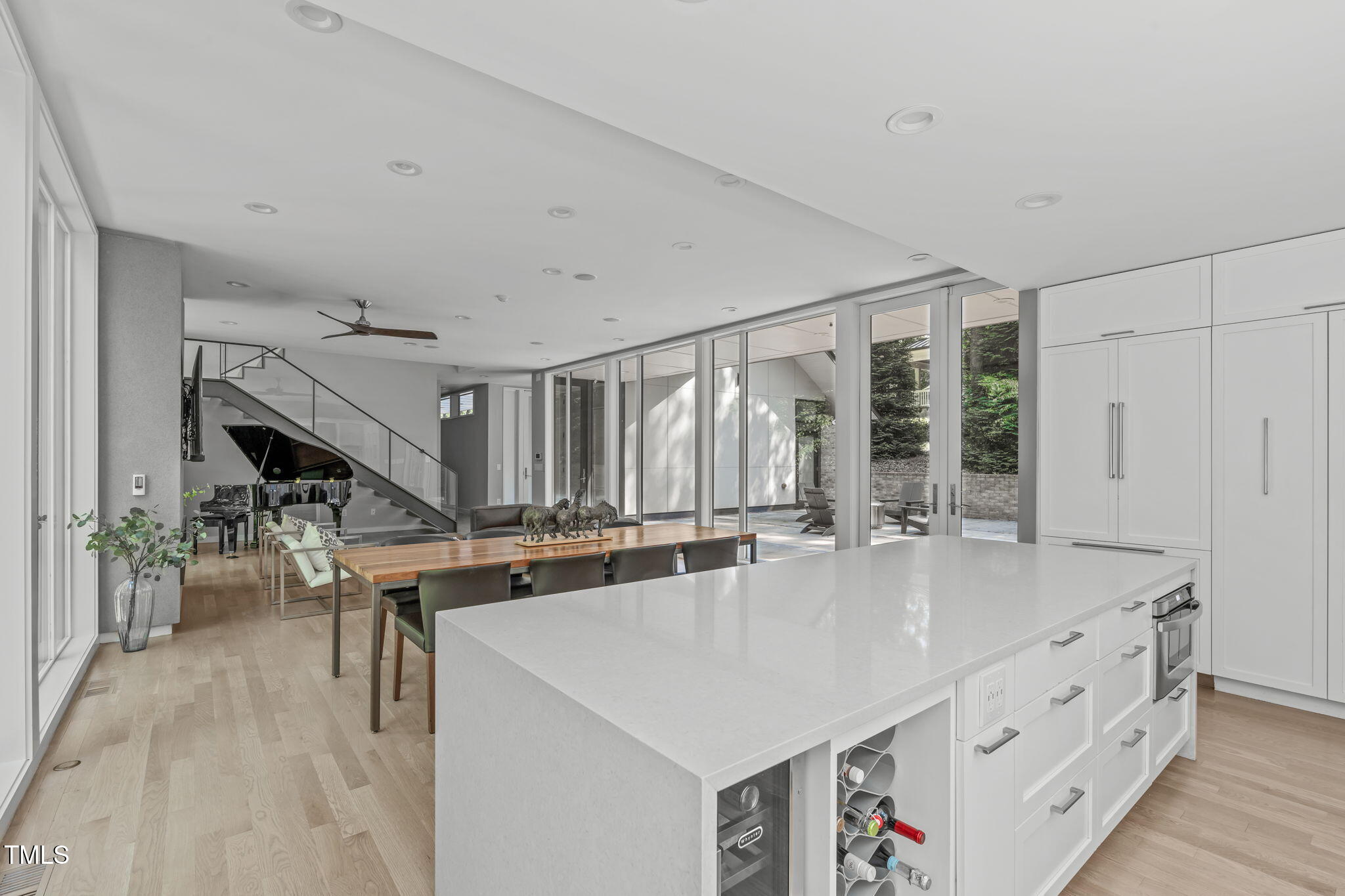 9021 Albatross Court