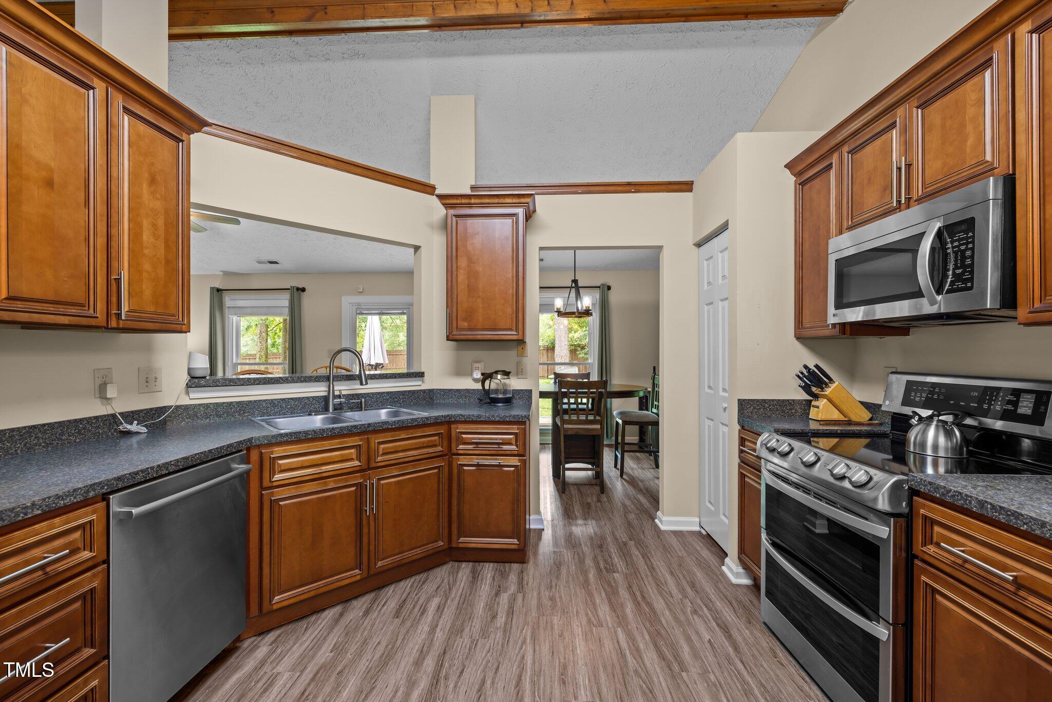5801 Hadrian Drive