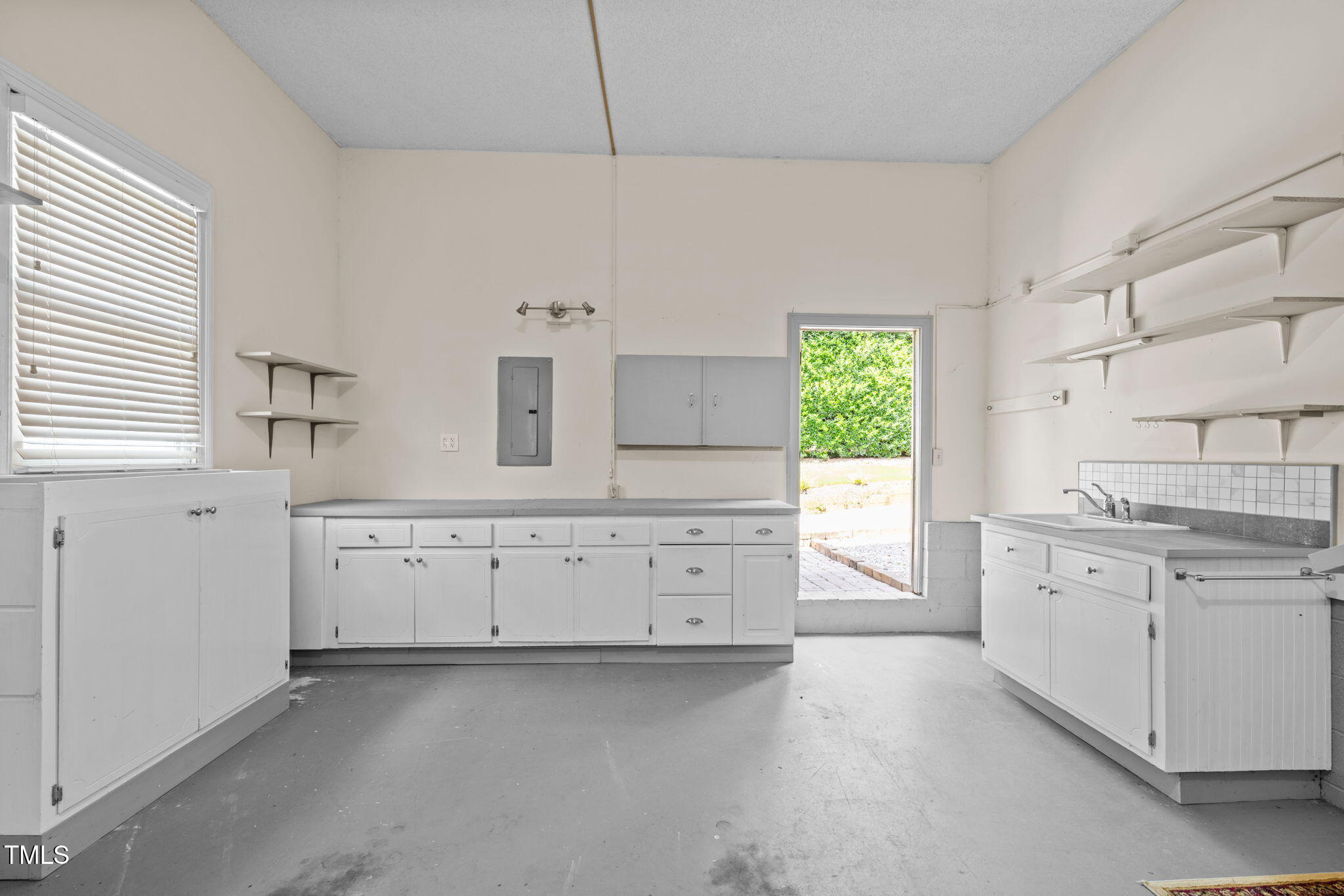 8224 Clear Brook Drive