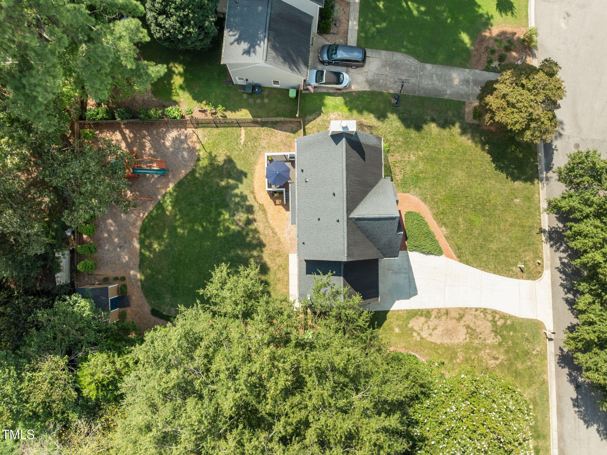 5909 Stable Court