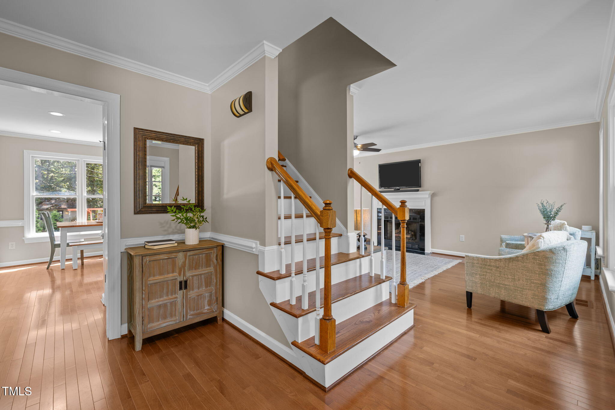 5909 Stable Court
