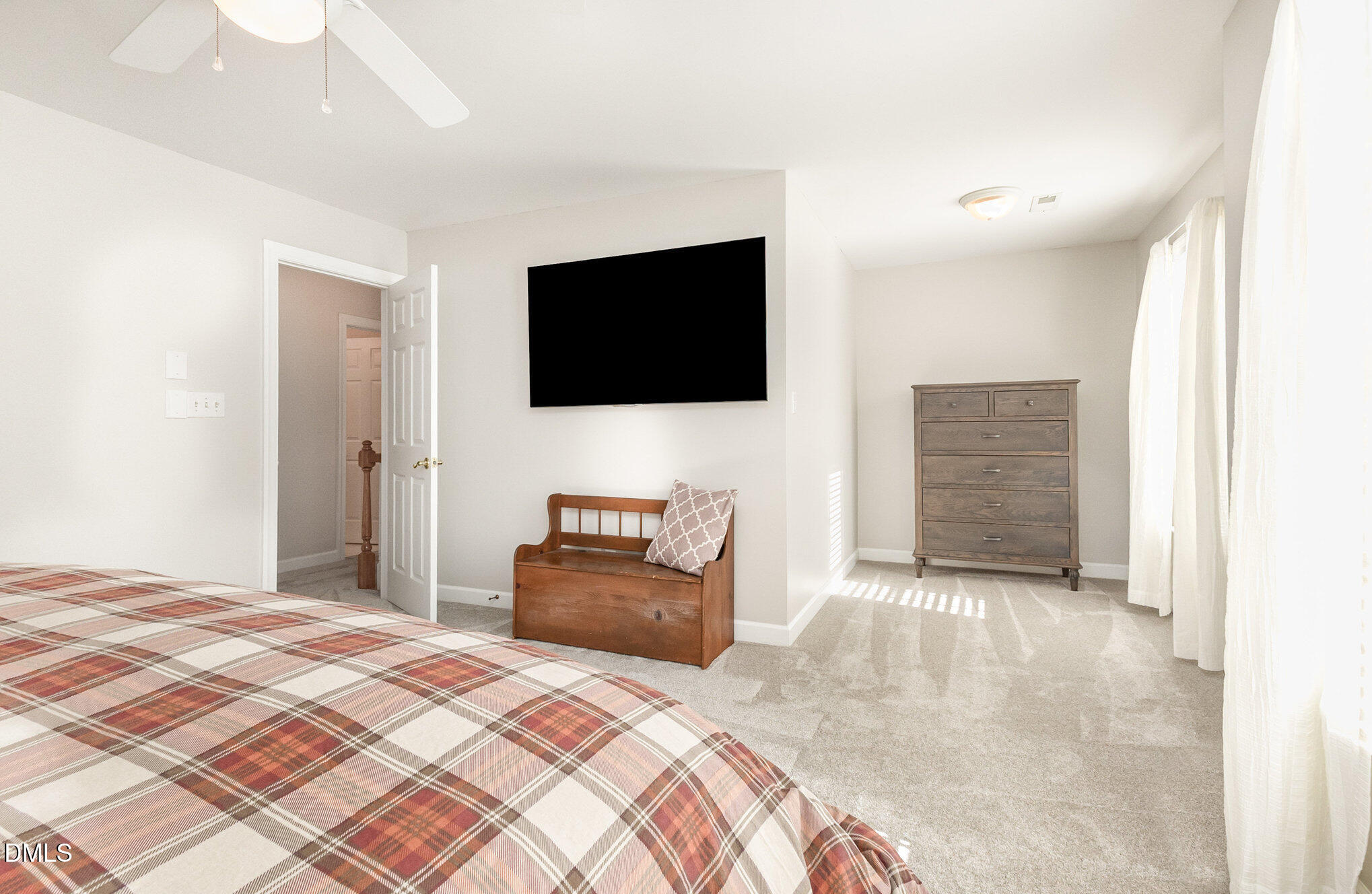 302 Kellyridge Drive