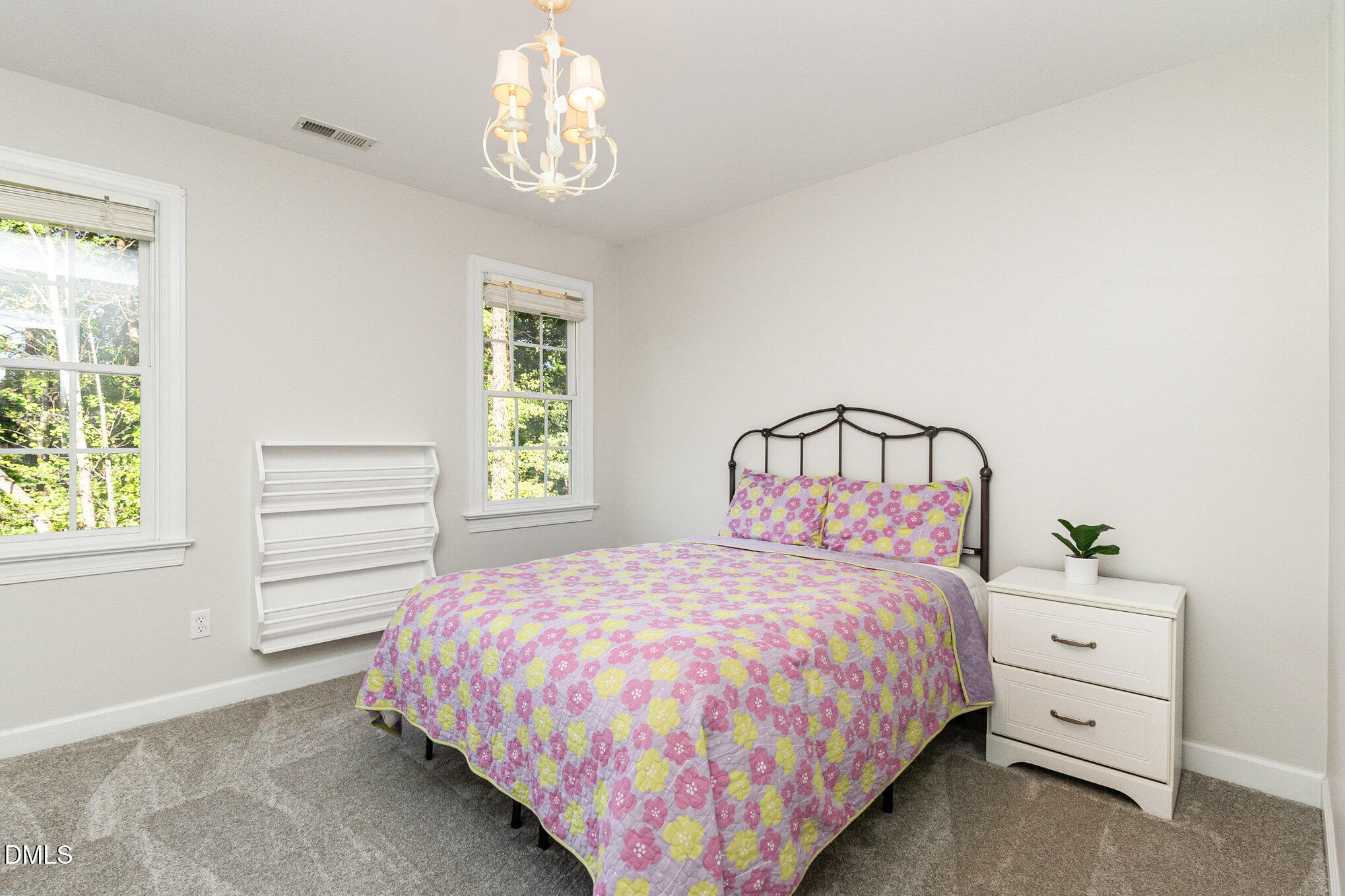 302 Kellyridge Drive