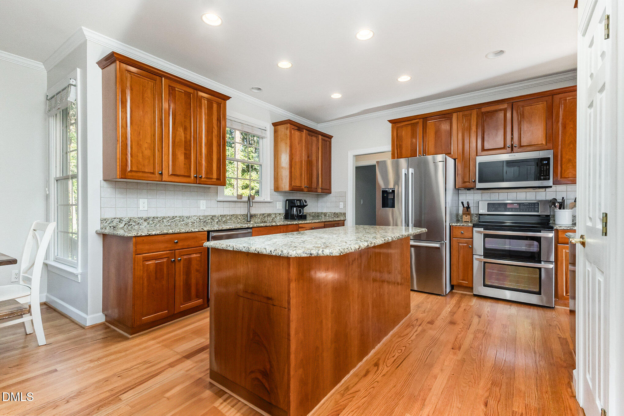 302 Kellyridge Drive