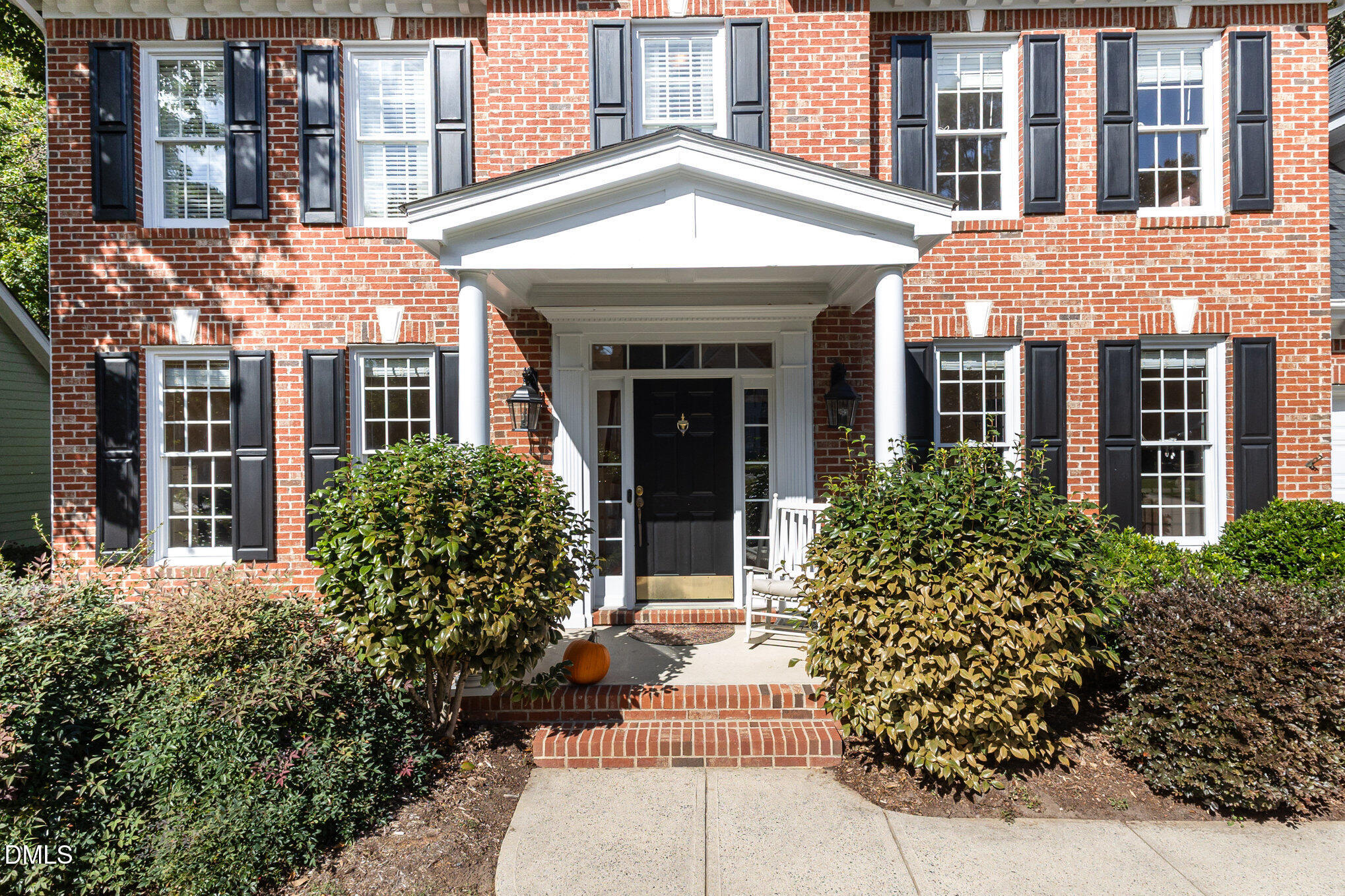 302 Kellyridge Drive