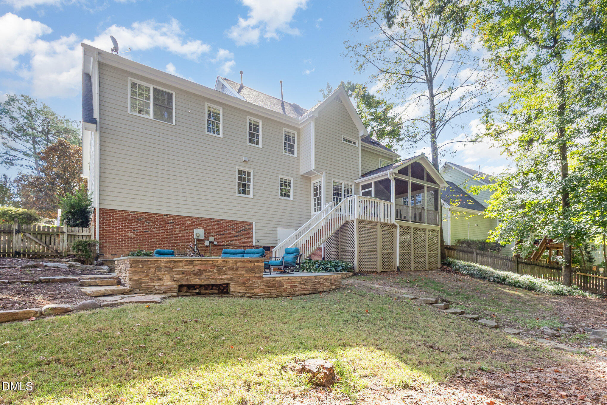 302 Kellyridge Drive