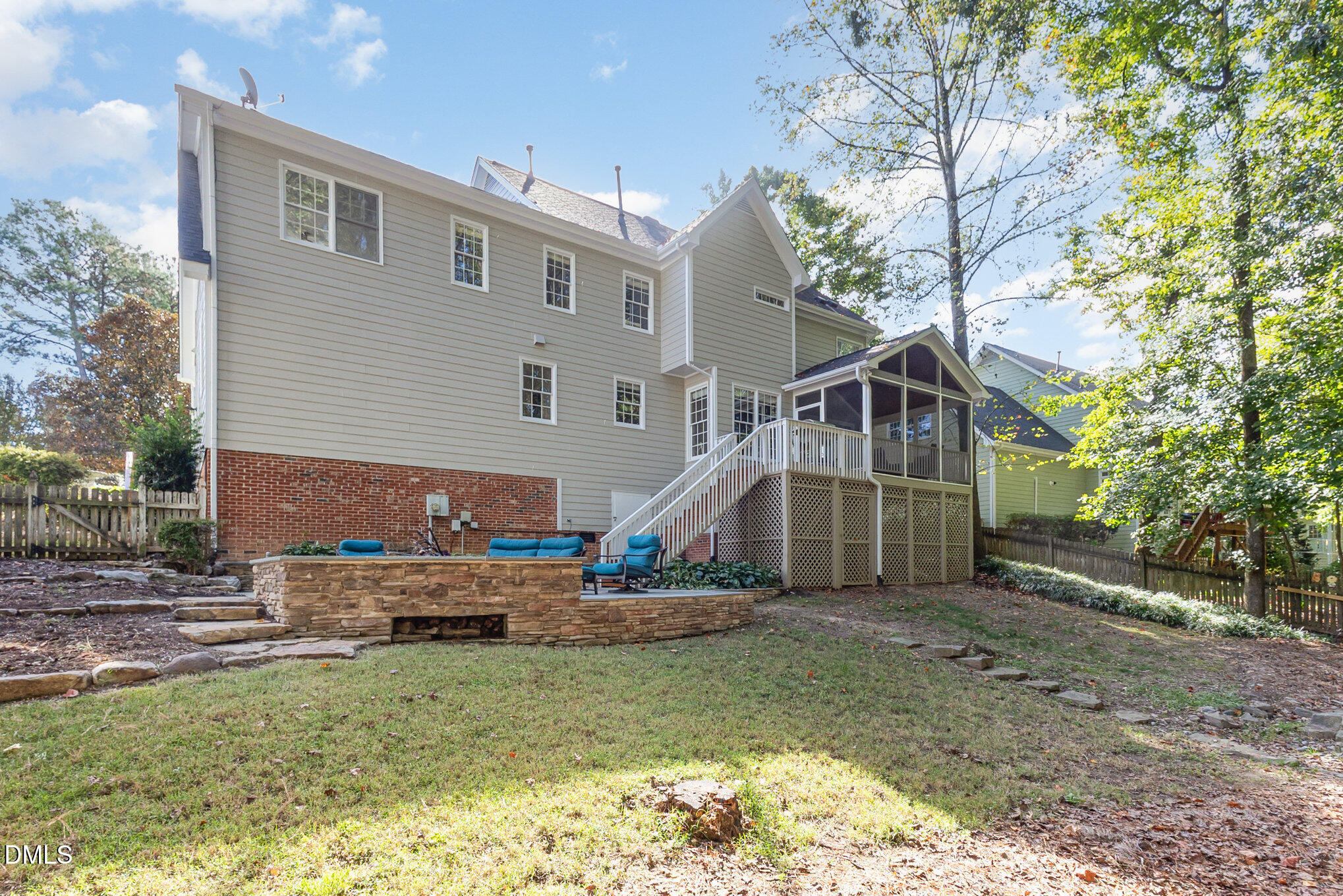 302 Kellyridge Drive