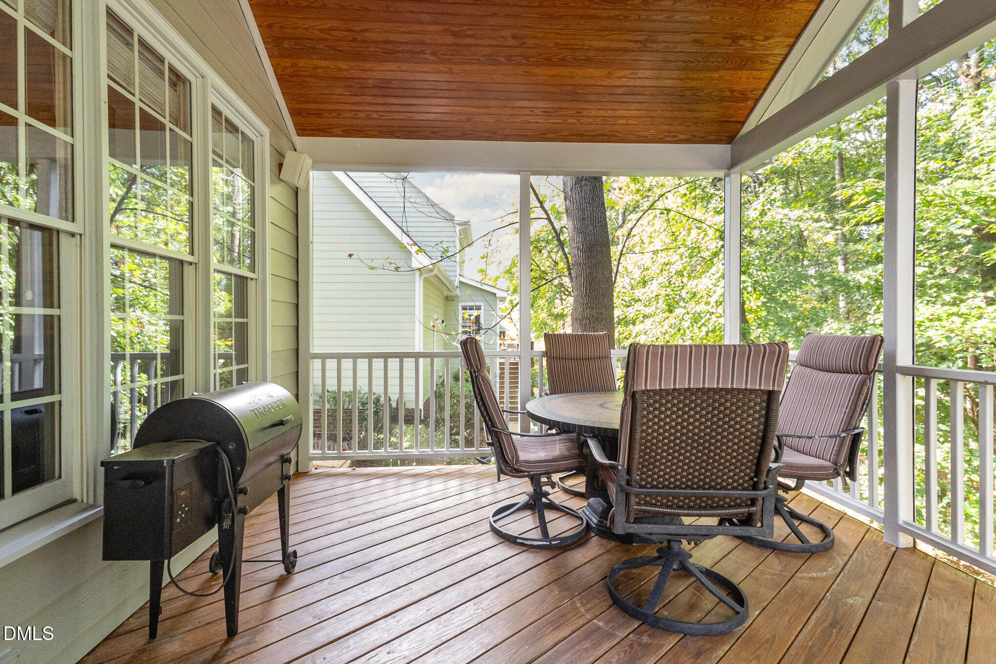 302 Kellyridge Drive