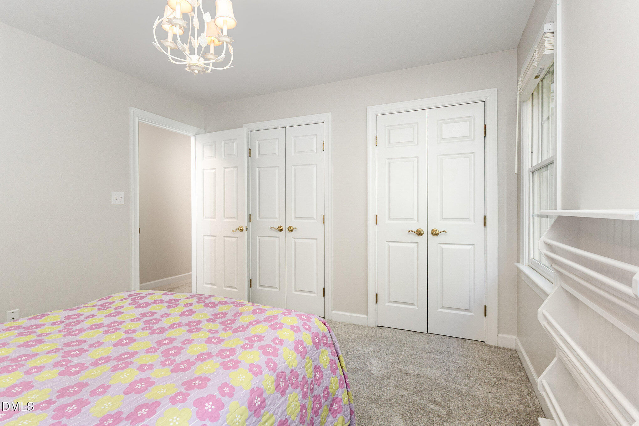 302 Kellyridge Drive