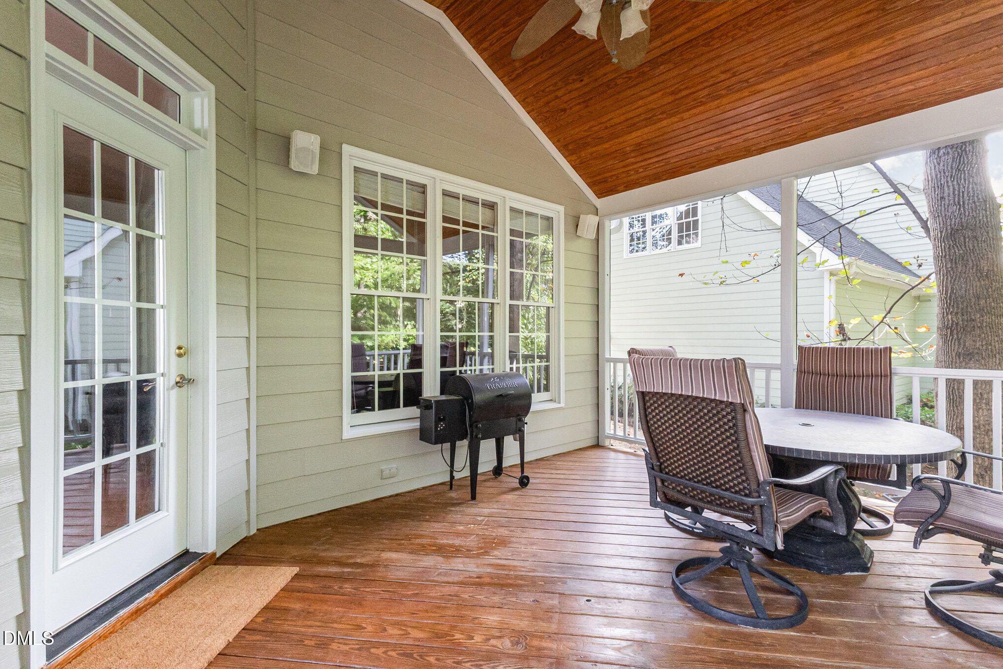 302 Kellyridge Drive