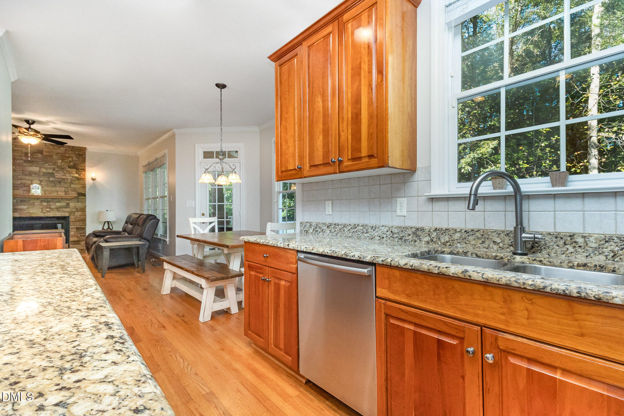 302 Kellyridge Drive