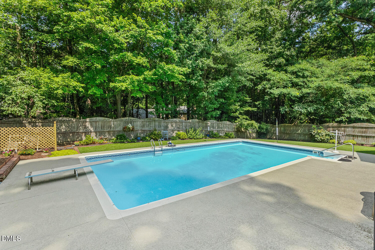 130 Castlewood Drive