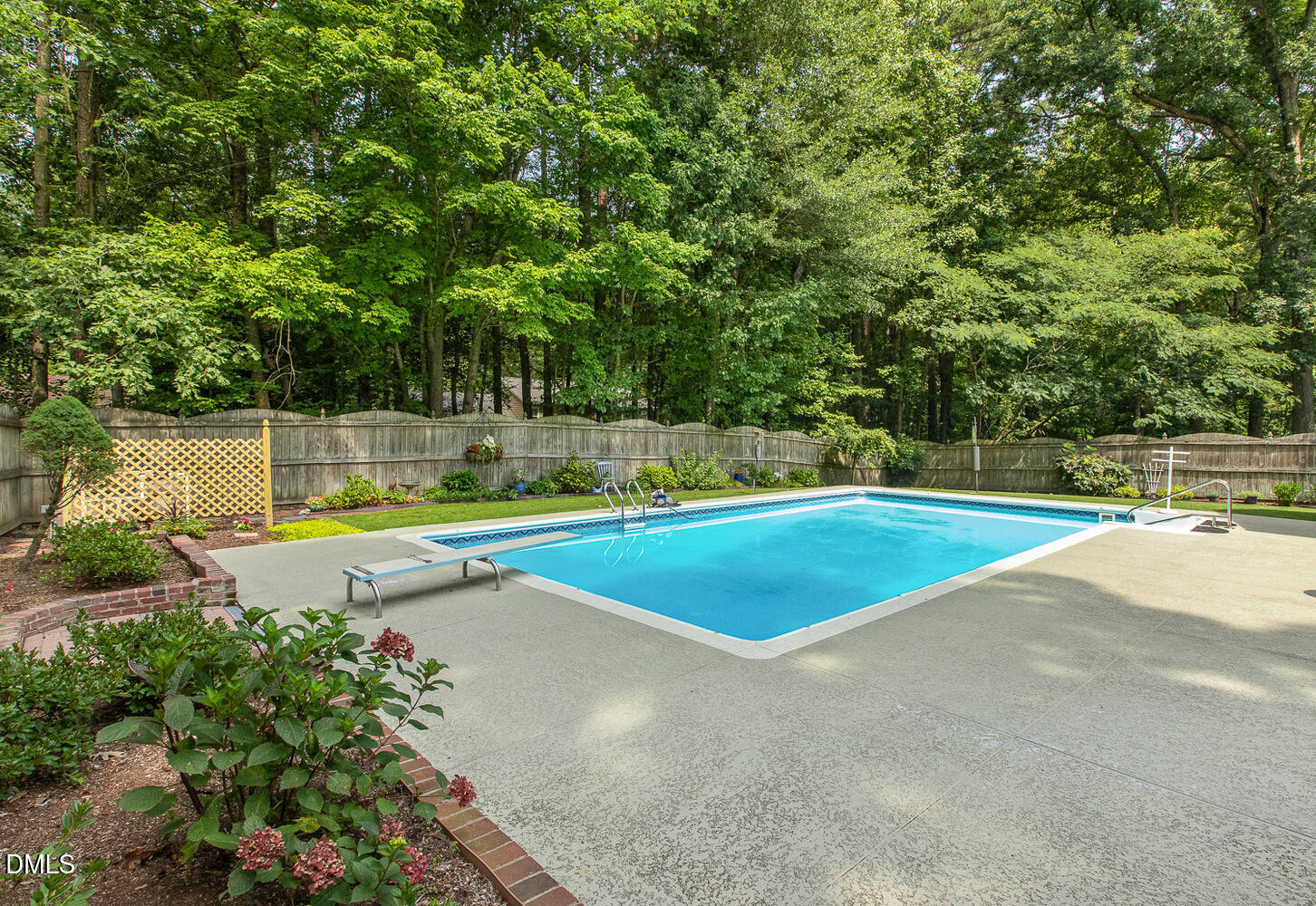 130 Castlewood Drive