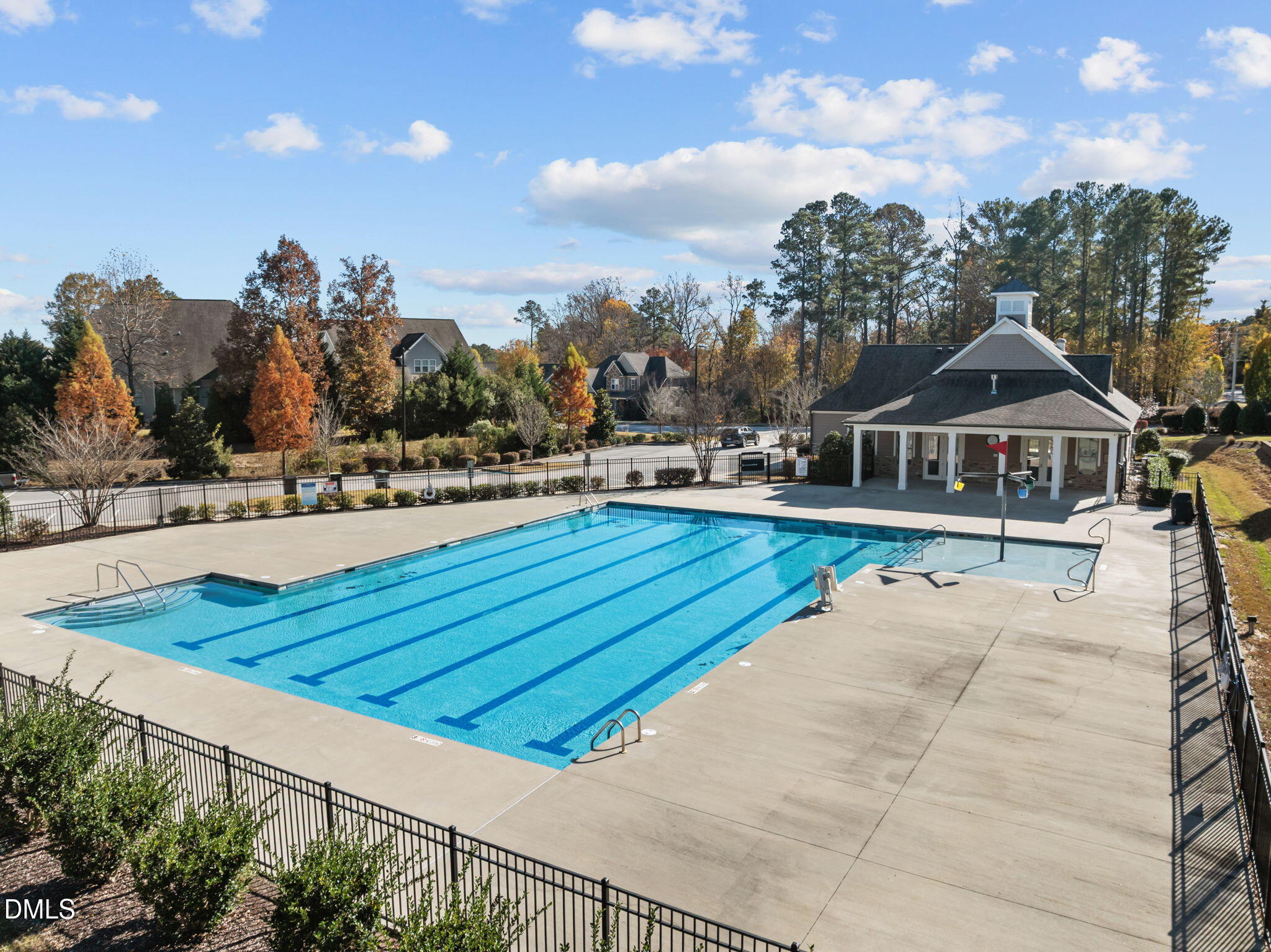 321 Pond Overlook Court