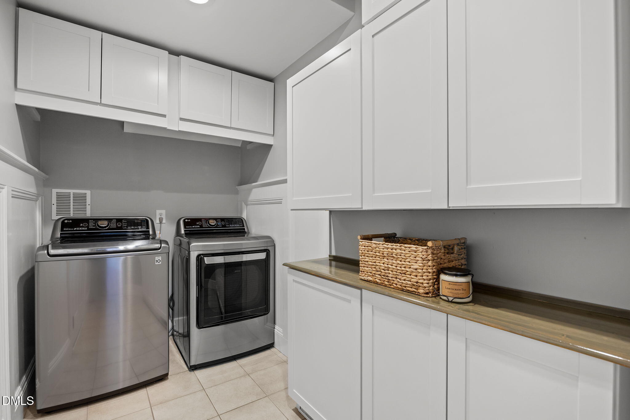 210 Rosenberry Hills