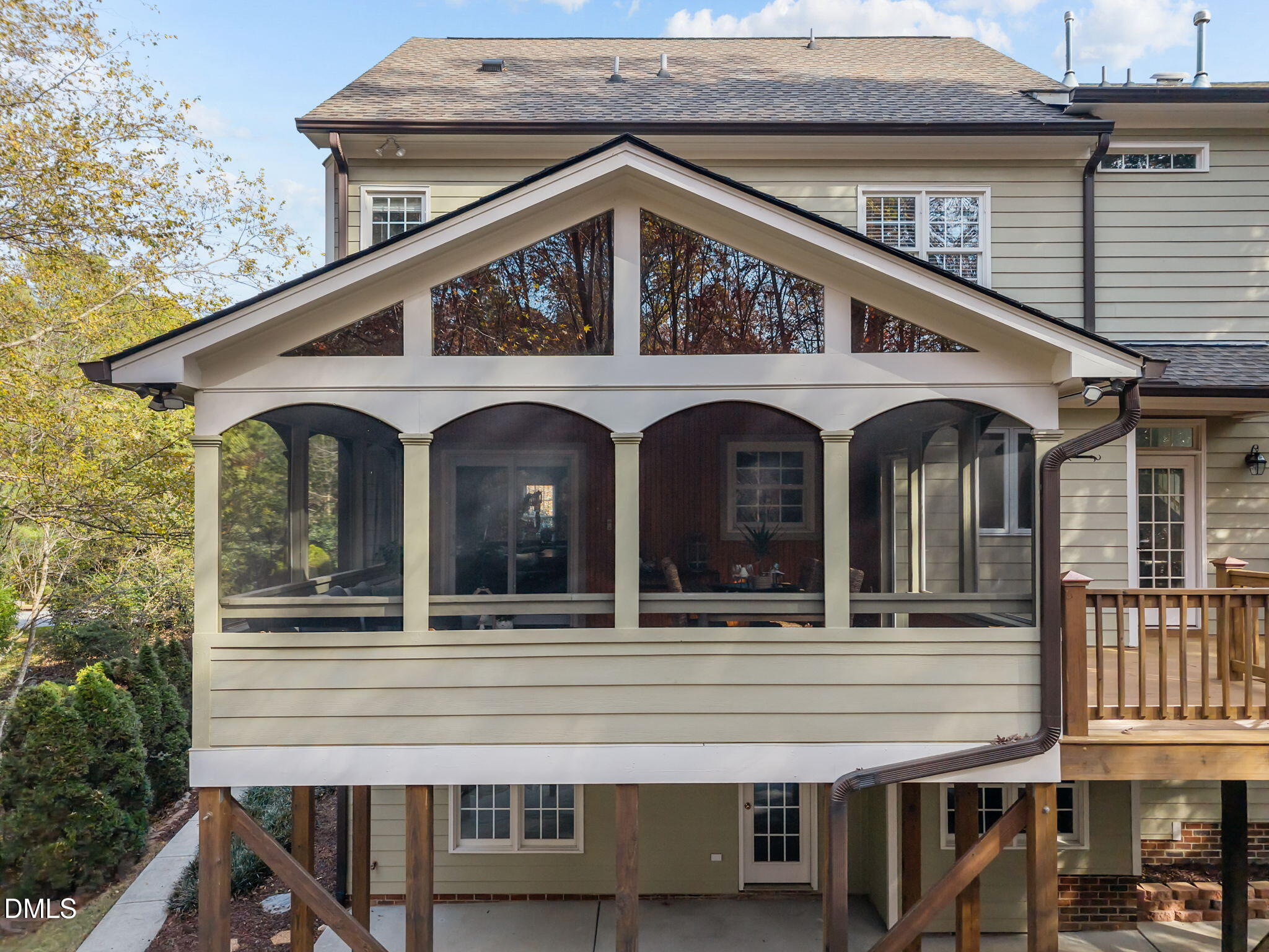 210 Rosenberry Hills