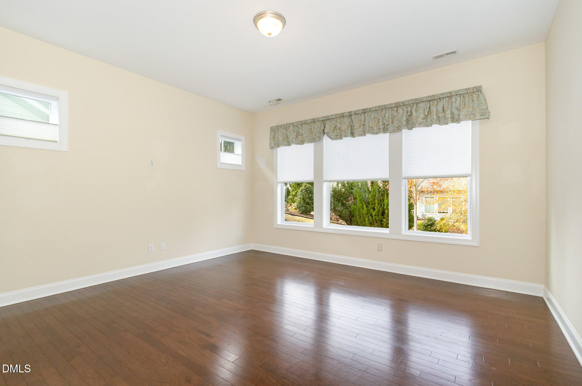 105 Coventry Lane
