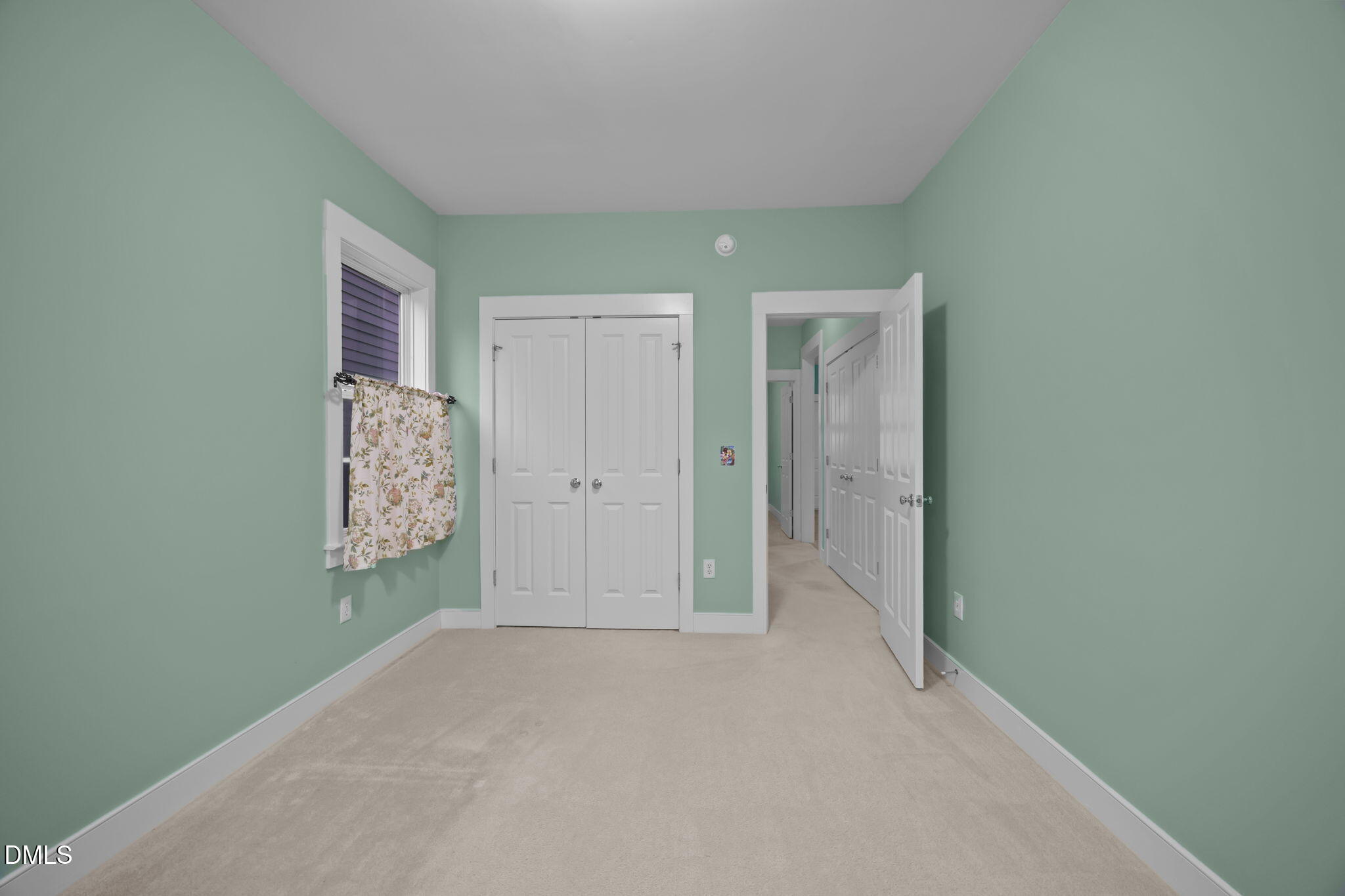 2817 Falls River Avenue