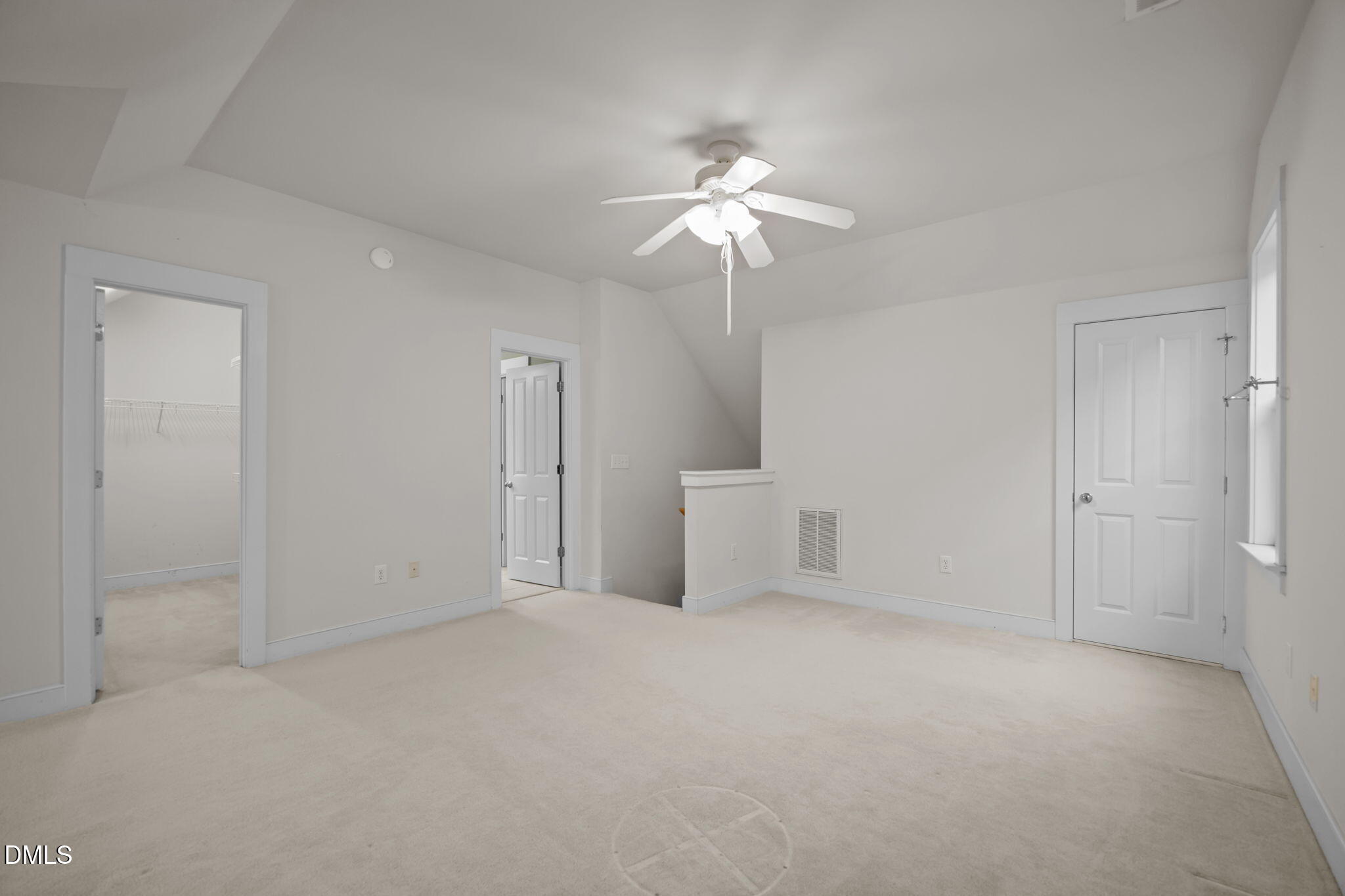 2817 Falls River Avenue