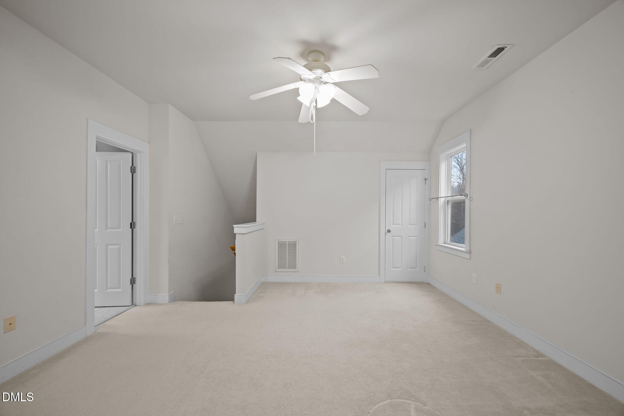 2817 Falls River Avenue