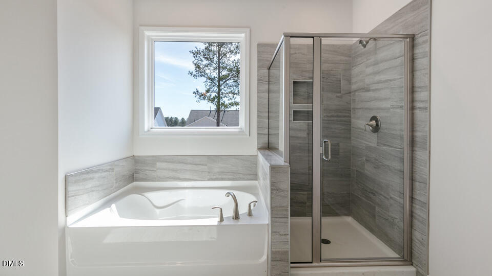 1601 Jasmine View Way