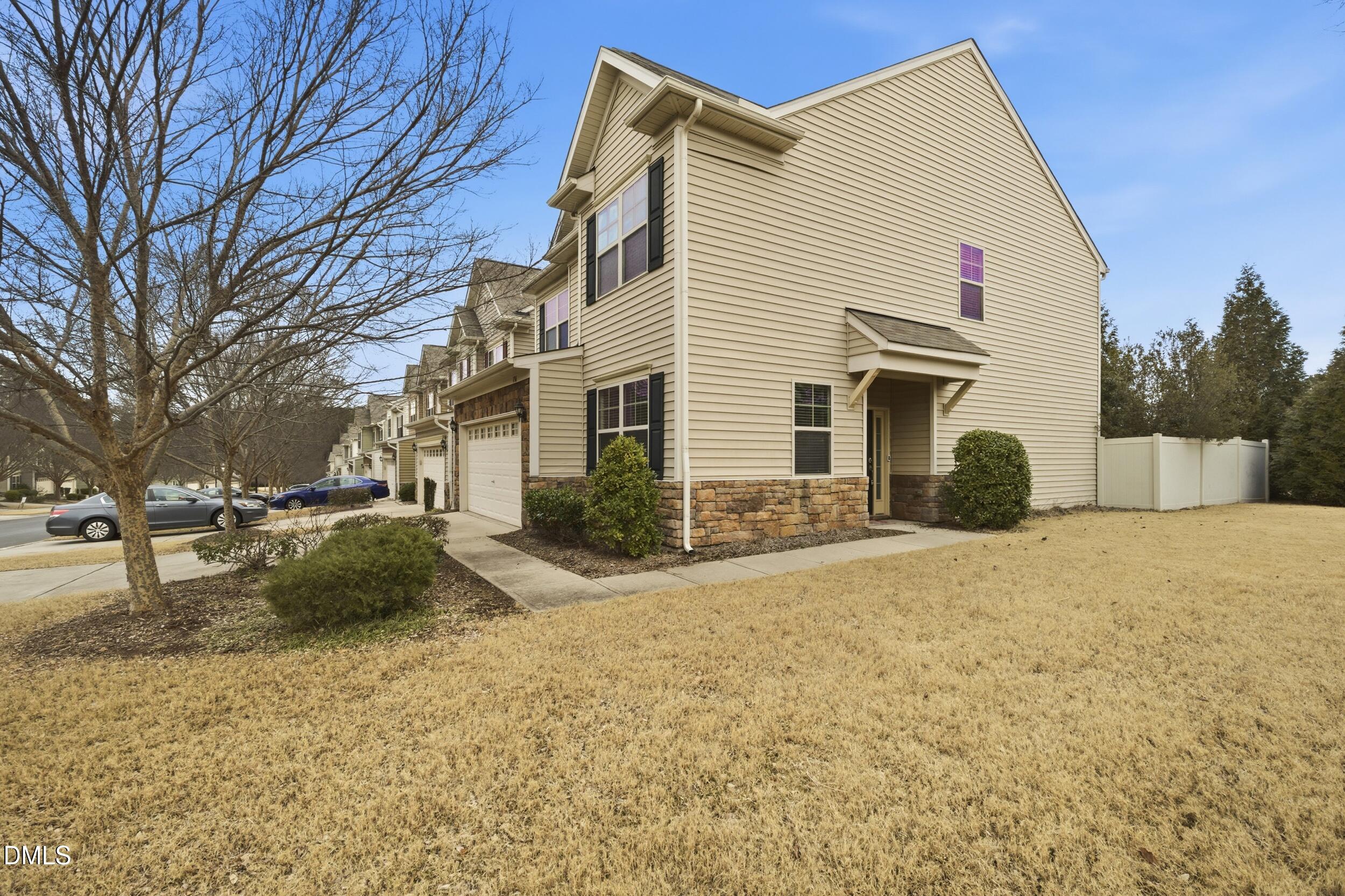 136 Torrey Heights Lane