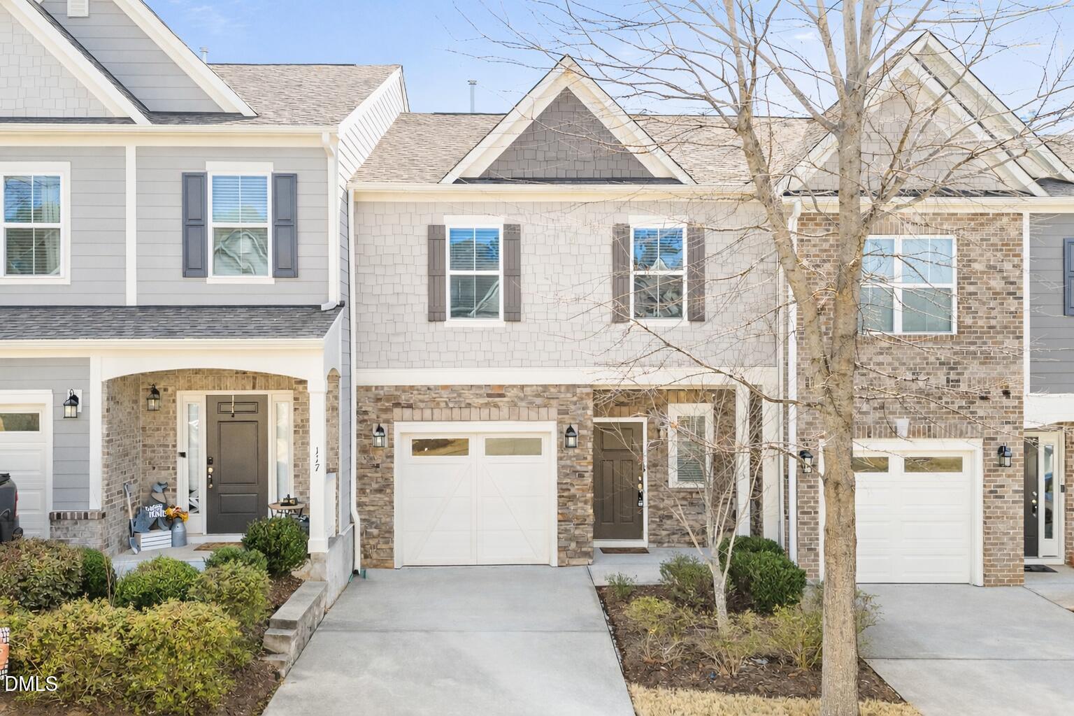 115 Writing Rock Place