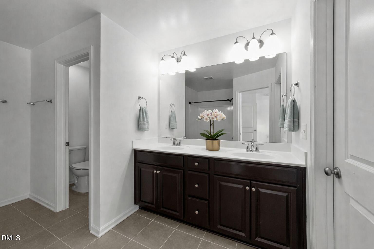 115 Writing Rock Place