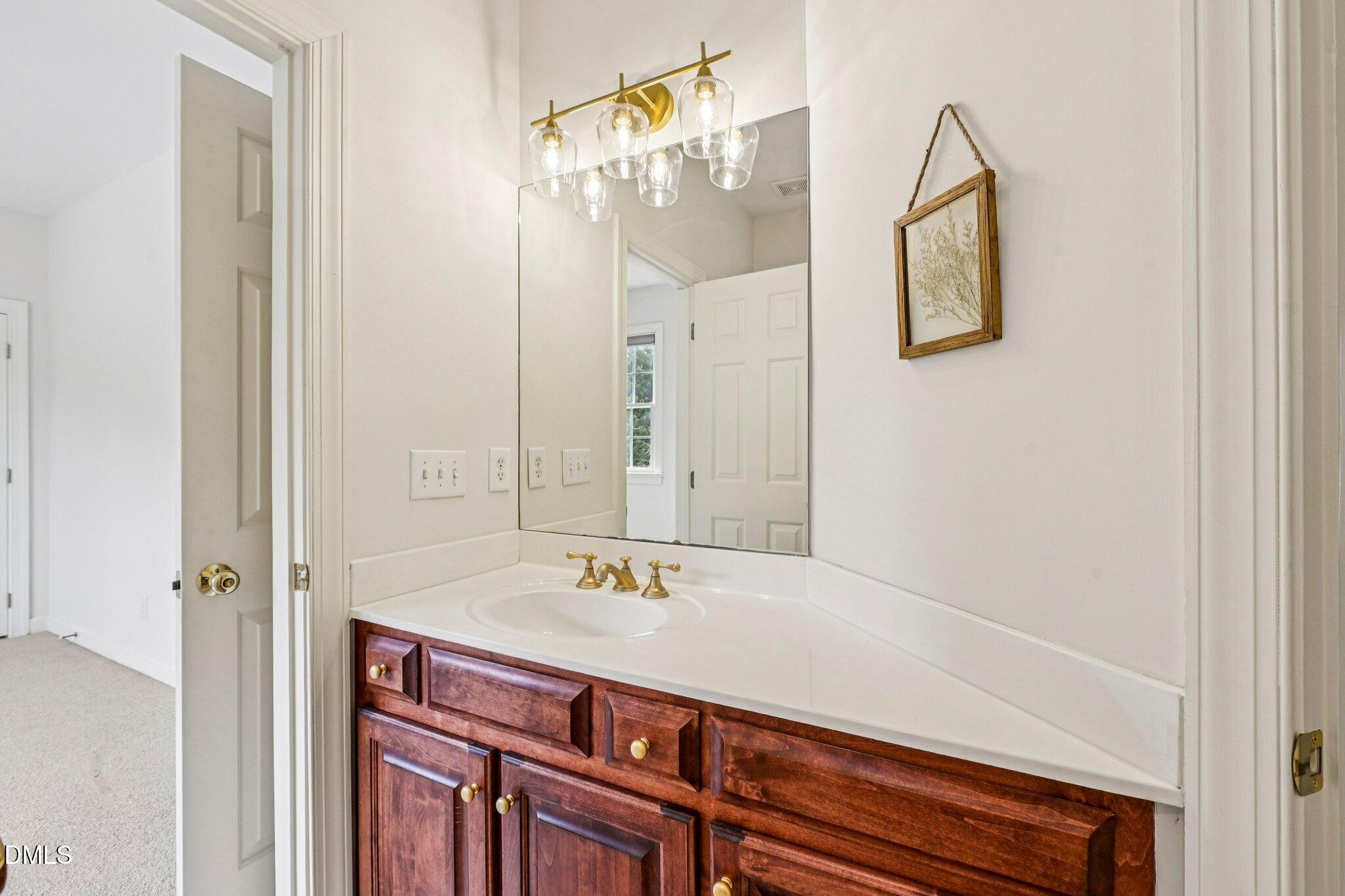 2432 Baileys Landing Drive