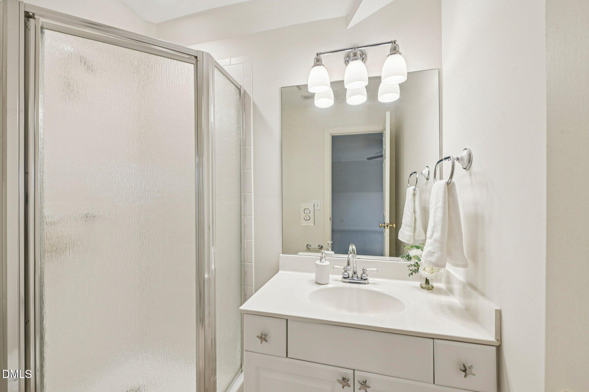 2432 Baileys Landing Drive