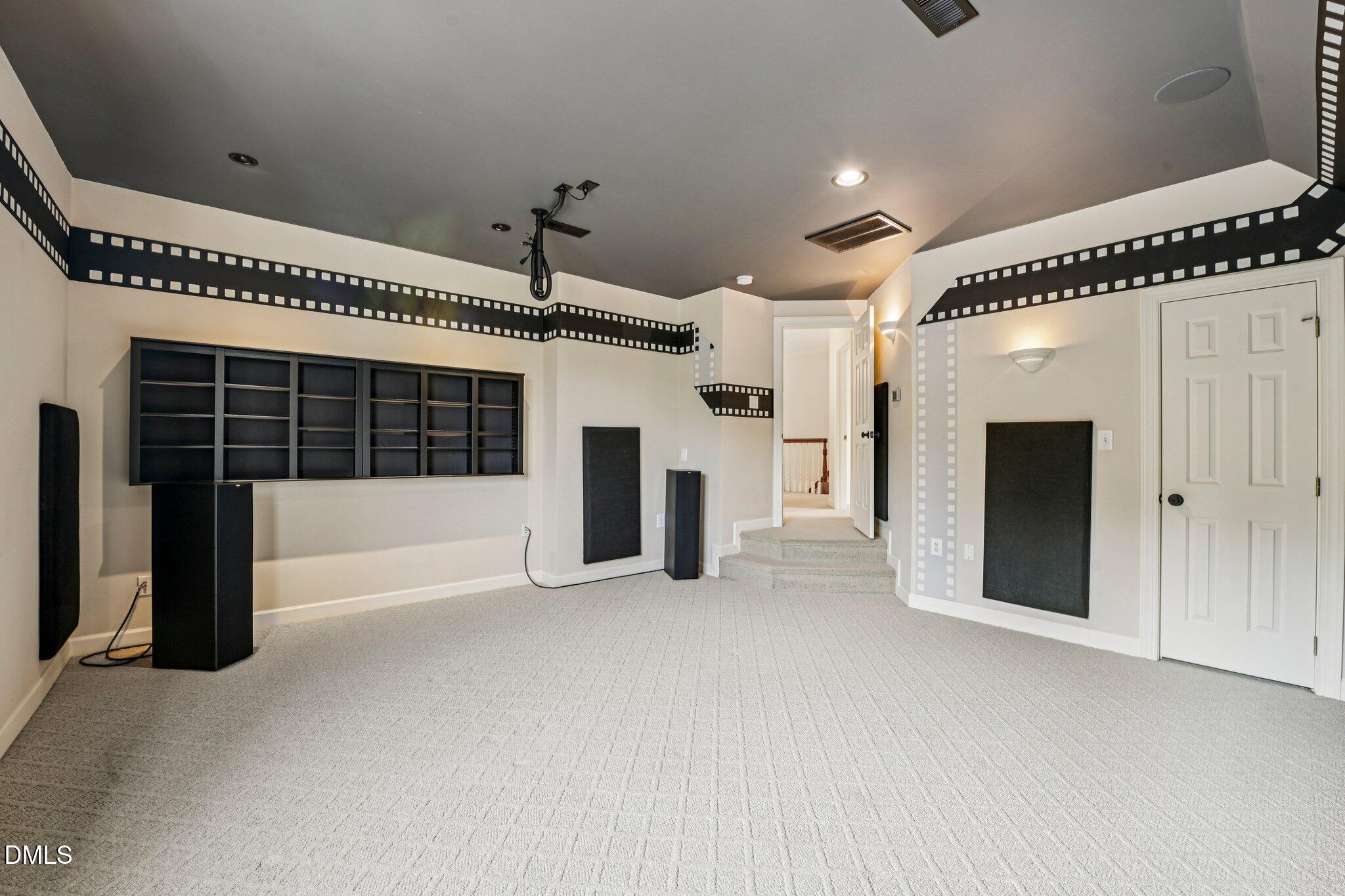 2432 Baileys Landing Drive