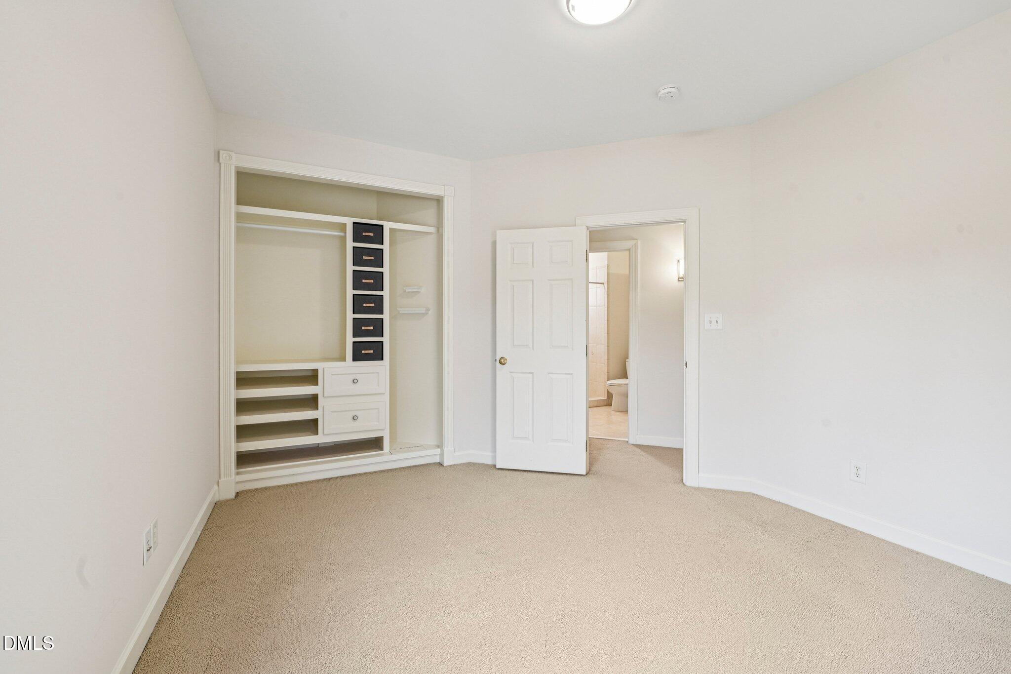 2432 Baileys Landing Drive