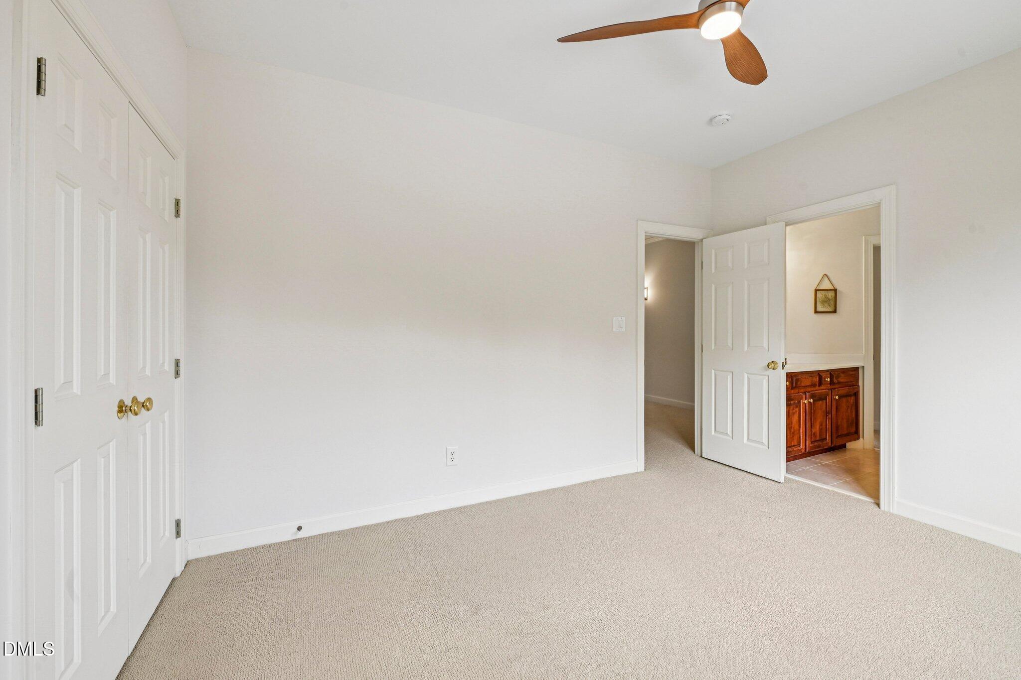 2432 Baileys Landing Drive