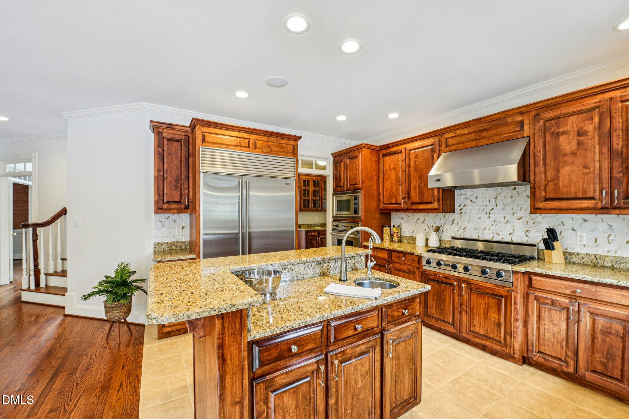 2432 Baileys Landing Drive