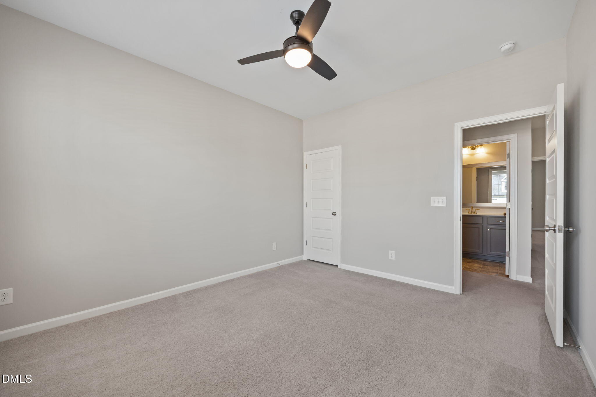 1011 Lathrop Lane