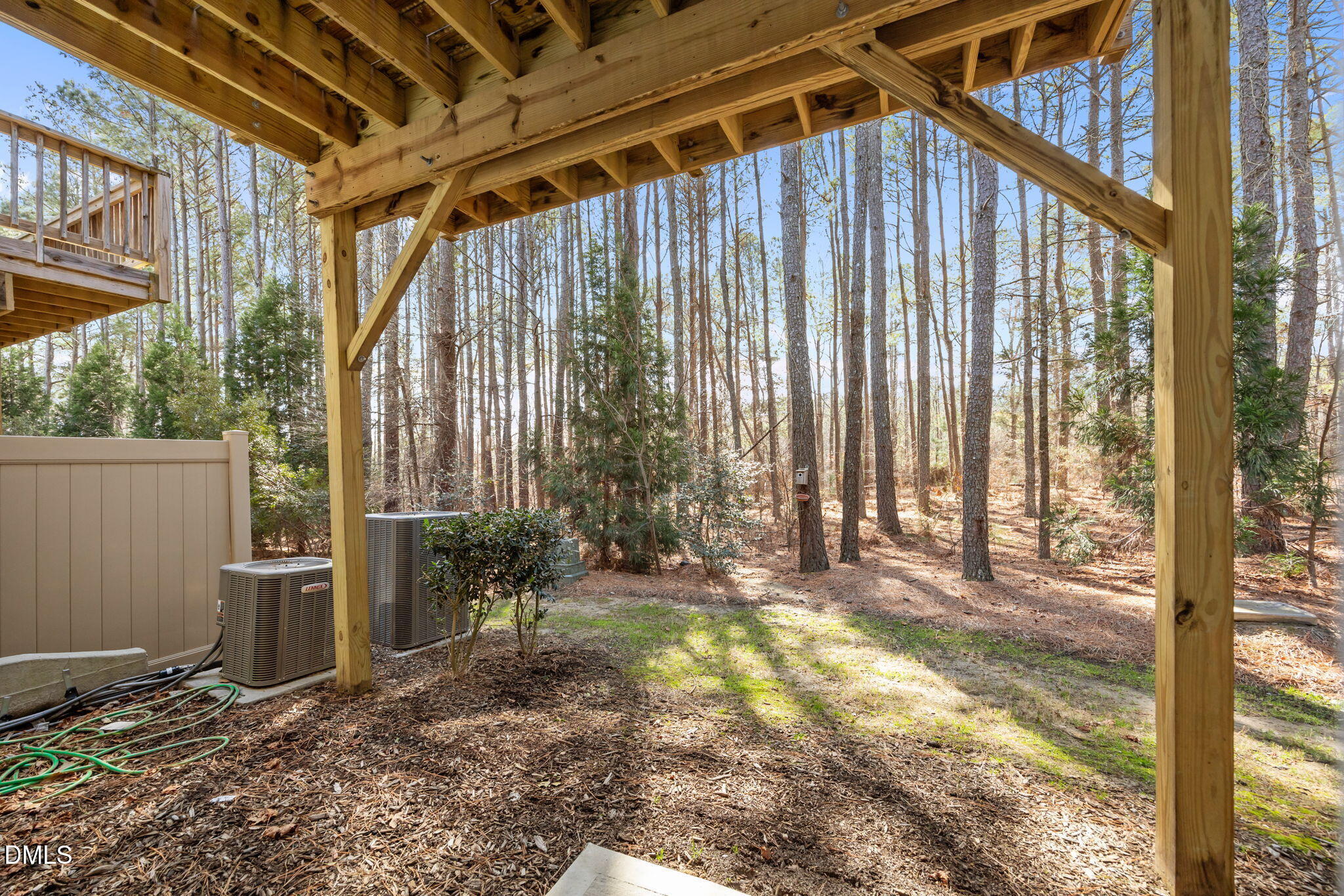 1011 Lathrop Lane